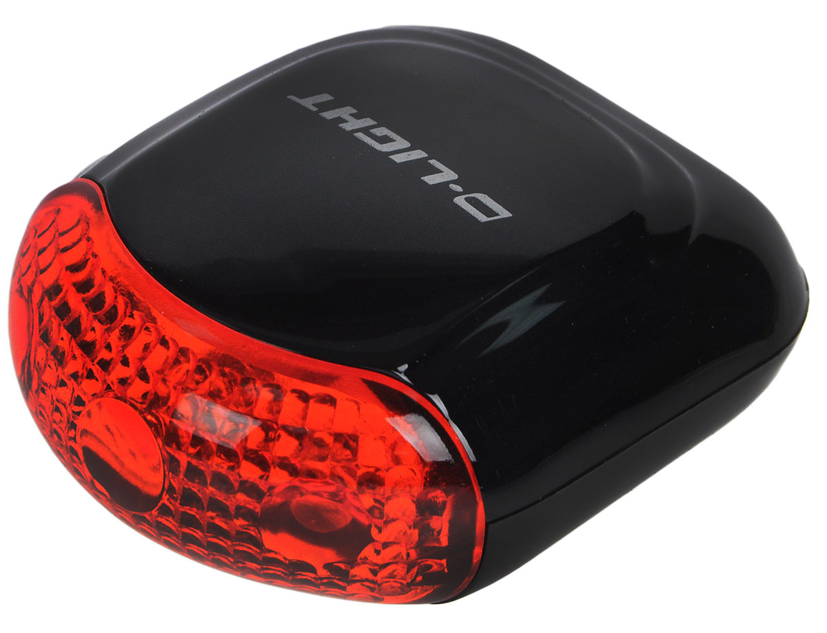 Фонарь велосипедный D-Light CG-622BL, тормозной, задний, цвет: черный, красныйCG-622BL Фонарь велосипедный D-Light CG-622BL, тормозной, задний, цвет: черный, красныйCG-622BLЗадний тормозной фонарь D-Light CG-622BL предназначен для обеспечения большей безопасности при поездках в темное время суток. Работает от 2 батареек типа LR1 (входят в комплект). Водонепроницаемый корпус выполнен из прочного пластика. Фонарь устанавливается на основание диаметром 25-32 мм. Имеет 3 режима работы: простое свечение, мигание и Chasing. Chasing это режим, при котором лампочки загораются последовательно. Кнопка включения находится на корпусе фонаря, а также на проводном пульте, который можно подключить для удобства. Время работы в режиме обычного свечения: 30 ч. Время работы в режиме мигания: 70 ч. Время работы в режиме Chasing: 120 ч. Размер фонаря (без учета креплений): 5,2 х 4,4 х 2,2 см.