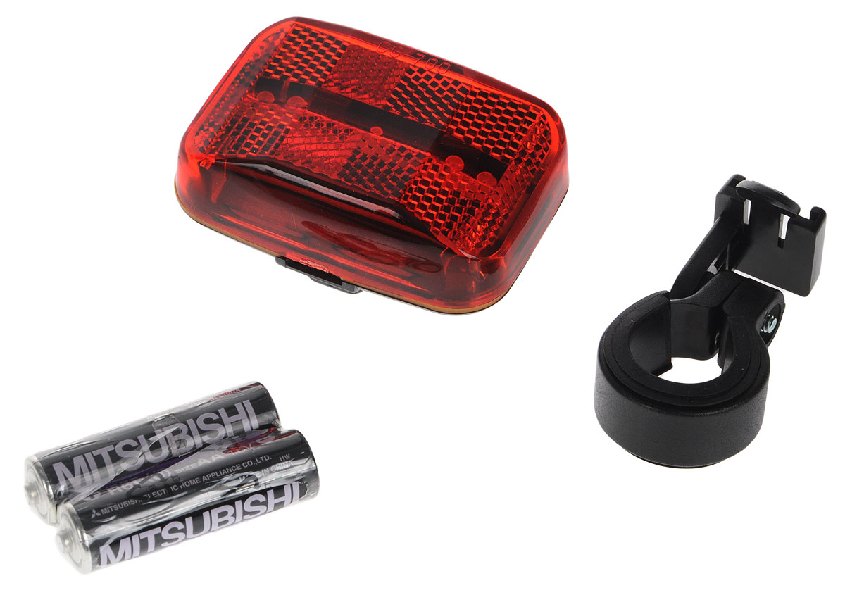 Фонарь велосипедный D-Light CG-700R4, габаритный, задний, с отражателем, цвет: черный, красныйCG-700R4 Фонарь велосипедный D-Light CG-700R4, габаритный, задний, с отражателем, цвет: черный, красныйCG-700R4Задний габаритный фонарь D-Light CG-700R4 предназначен для обеспечения большей безопасности при поездках в темное время суток. Работает от 2 батареек типа АА (входят в комплект). Водонепроницаемый корпус выполнен из прочного пластика. Оснащен отражателем. Фонарь имеет 4 режима работы: простое свечение, мигание, Random и Chasing. Chasing это режим, при котором лампочки загораются последовательно. При режиме Random лампочки мигают произвольно. Время работы в режиме обычного свечения: 200 ч. Время работы в режиме мигания: 450 ч. Время работы в режиме Random: 800 ч. Время работы в режиме Chasing: 800 ч. Размер фонаря (без учета креплений): 7,5 х 5 х 2,3 см.