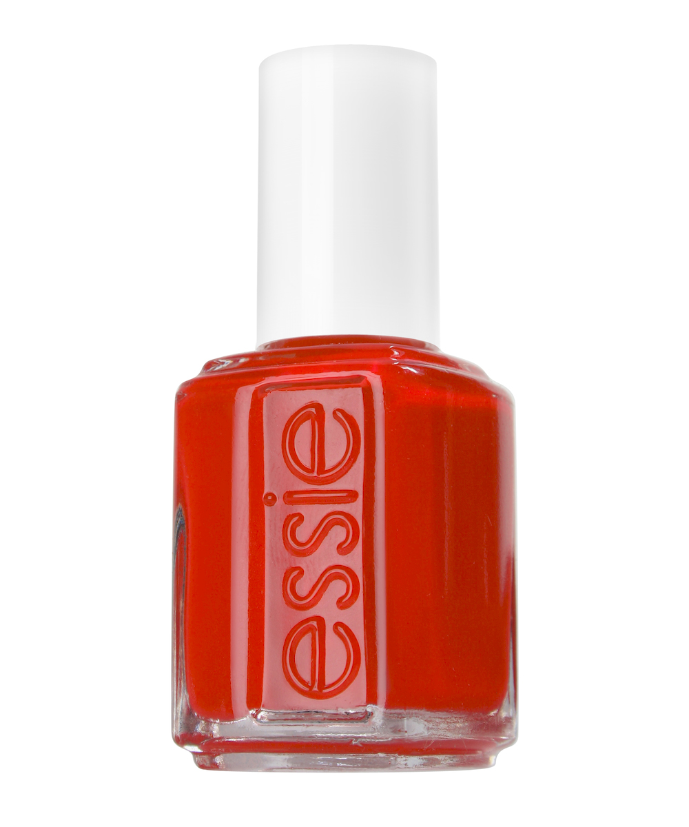Essie professional Лак для ногтей Классическая 43 КРАСНАЯ ГЕРАНЬ, 13,5 млP0371701 Essie professional Лак для ногтей Классическая 43 КРАСНАЯ ГЕРАНЬ, 13,5 млP0371701Essie professional - эксперт салонного маникюра в США с 1981 года, был основан в Нью-Йорке Эсси Вайнгартен. Essie professional любят за уникальный подход к цвету, неповторимые названия, которые задали тренд в нейл индустрии. Essie professional - это современный тренд для бьюти профессионалов, инсайдеров индустрии, знаменитостей и модных женщин более чем в 100 странах мира. Авторитет в мире цвета Essie professional блистает на подиумах всего мира от Нью-Йорка до Парижа. Звездная линейка уходов и более 900 оттенков созданными за всю историю бренда полностью соответствуют всем стандартам безопасности. Essie предлагает изысканные коллекции, созданные эксклюзивно Международным Директором по Цвету Ребеккой Минкофф, известным Нью-Йоркским дизайнером.