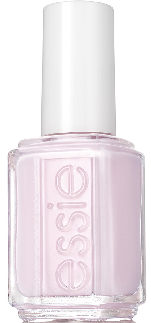Essie professional Лак для ногтей Virgin Snow 941 ПИК ШОУ, 13,5 млP1083400 Essie professional Лак для ногтей Virgin Snow 941 ПИК ШОУ, 13,5 млP1083400Essie professional - эксперт салонного маникюра в США с 1981 года, был основан в Нью-Йорке Эсси Вайнгартен. Essie professional любят за уникальный подход к цвету, неповторимые названия, которые задали тренд в нейл индустрии. Essie professional - это современный тренд для бьюти профессионалов, инсайдеров индустрии, знаменитостей и модных женщин более чем в 100 странах мира. Авторитет в мире цвета Essie professional блистает на подиумах всего мира от Нью-Йорка до Парижа. Звездная линейка уходов и более 900 оттенков созданными за всю историю бренда полностью соответствуют всем стандартам безопасности. Essie предлагает изысканные коллекции, созданные эксклюзивно Международным Директором по Цвету Ребеккой Минкофф, известным Нью-Йоркским дизайнером.