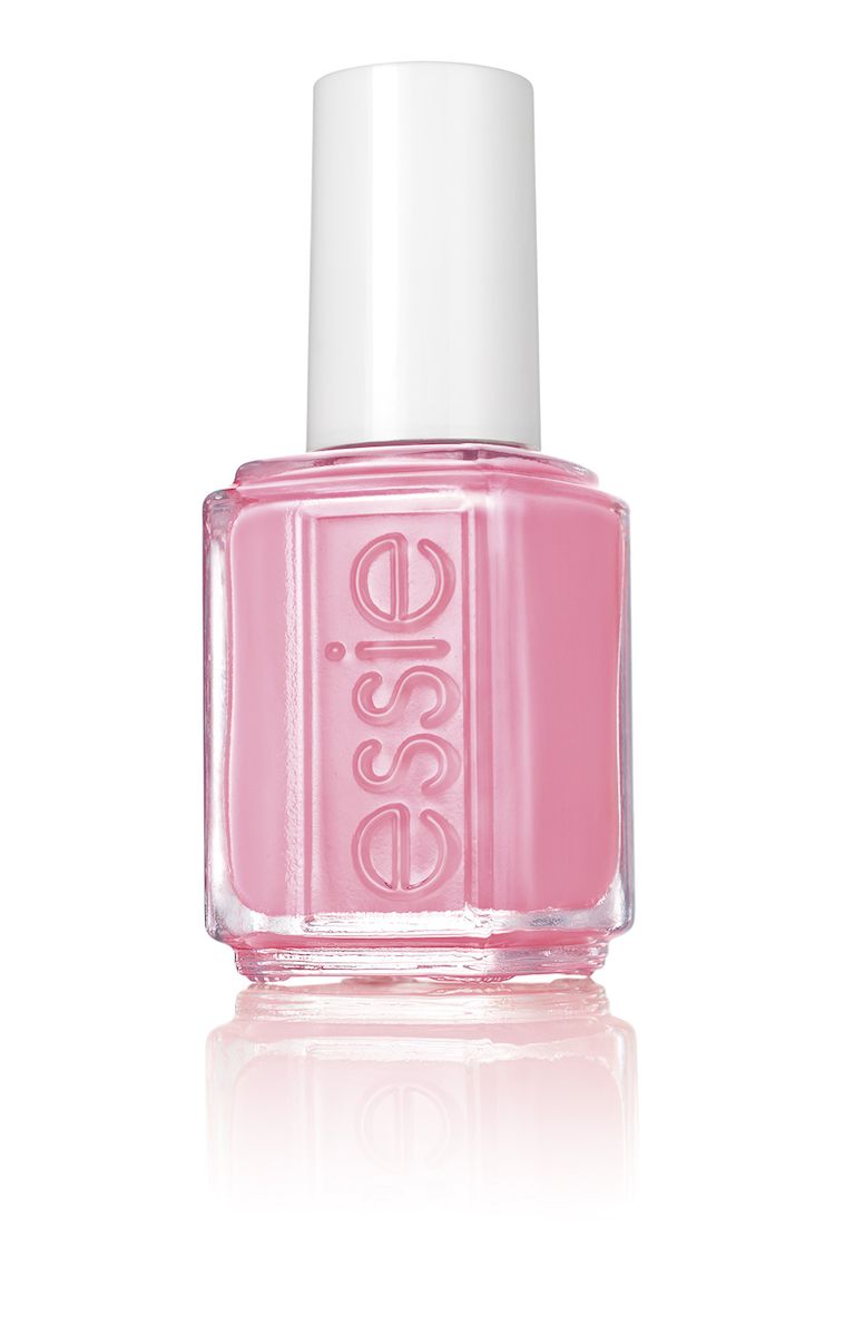 Essie professional Лак для ногтей Resort 955 ТАНЕЦ В ДЕЛИ, 13,5 млP1204200 Essie professional Лак для ногтей Resort 955 ТАНЕЦ В ДЕЛИ, 13,5 млP1204200Essie professional - эксперт салонного маникюра в США с 1981 года, был основан в Нью-Йорке Эсси Вайнгартен. Essie professional любят за уникальный подход к цвету, неповторимые названия, которые задали тренд в нейл индустрии. Essie professional - это современный тренд для бьюти профессионалов, инсайдеров индустрии, знаменитостей и модных женщин более чем в 100 странах мира. Авторитет в мире цвета Essie professional блистает на подиумах всего мира от Нью-Йорка до Парижа. Звездная линейка уходов и более 900 оттенков созданными за всю историю бренда полностью соответствуют всем стандартам безопасности. Essie предлагает изысканные коллекции, созданные эксклюзивно Международным Директором по Цвету Ребеккой Минкофф, известным Нью-Йоркским дизайнером.
