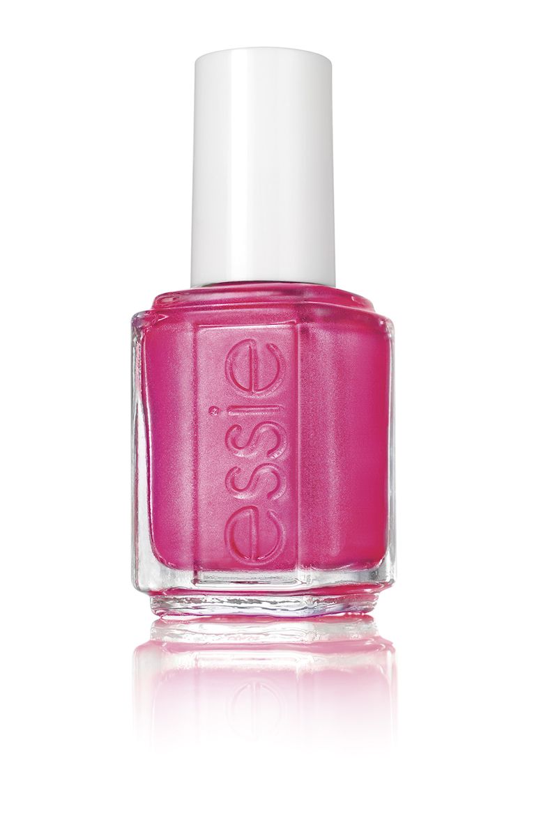 Essie professional Лак для ногтей Shimmer brights 986 ЗВЕЗДА НА СЦЕНЕ, 13,5 млP1244000 Essie professional Лак для ногтей Shimmer brights 986 ЗВЕЗДА НА СЦЕНЕ, 13,5 млP1244000Essie professional - эксперт салонного маникюра в США с 1981 года, был основан в Нью-Йорке Эсси Вайнгартен. Essie professional любят за уникальный подход к цвету, неповторимые названия, которые задали тренд в нейл индустрии. Essie professional - это современный тренд для бьюти профессионалов, инсайдеров индустрии, знаменитостей и модных женщин более чем в 100 странах мира. Авторитет в мире цвета Essie professional блистает на подиумах всего мира от Нью-Йорка до Парижа. Звездная линейка уходов и более 900 оттенков созданными за всю историю бренда полностью соответствуют всем стандартам безопасности. Essie предлагает изысканные коллекции, созданные эксклюзивно Международным Директором по Цвету Ребеккой Минкофф, известным Нью-Йоркским дизайнером.