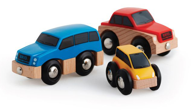 Brio Железная дорога33759 Brio Железная дорога33759BRIO наб.с 3 дерев.машинками с магнитами,25х5х9см,кор.
