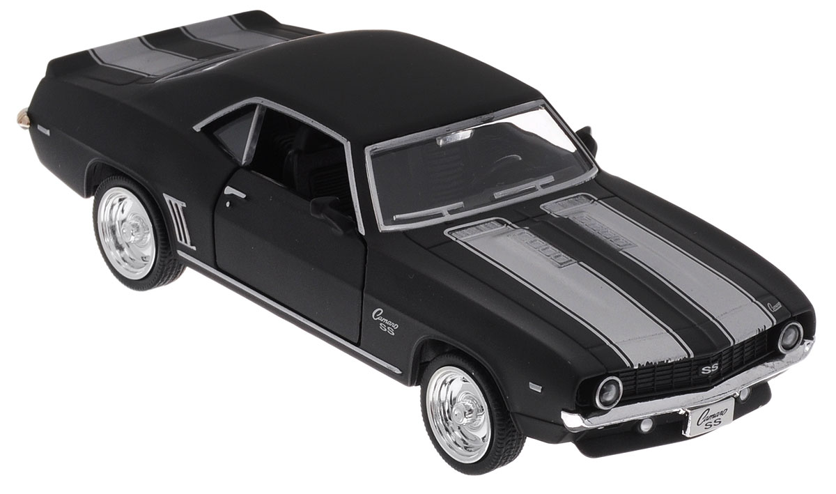 Uni-Fortune Toys Модель автомобиля Chevrolet Camaro SS 1969 цвет черный554026M Uni-Fortune Toys Модель автомобиля Chevrolet Camaro SS 1969 цвет черный554026MChevrolet Camaro SS - одна из наиболее актуальных моделей, которая за счет безупречного качества сборки и интересного дизайна пользуется хорошим спросом. Модель автомобиля Uni-Fortune Toys Chevrolet Camaro SS 1969 будет отличным подарком как ребенку, так и взрослому коллекционеру. Благодаря броской внешности и великолепной точности машинка станет подлинным украшением любой коллекции авто. Модель выполнена в масштабе 1/32. Модель будет долго служить своему владельцу благодаря металлическому корпусу с элементами из пластика. Передние двери машины открываются. Машинка обладает инерционным механизмом. Автомобиль необходимо отвести назад, затем отпустить - и он быстро поедет вперед. Шины обеспечивают отличное сцепление с любой поверхностью пола. Модель автомобиля обязательно понравится вашему ребенку и станет достойным экспонатом любой коллекции.