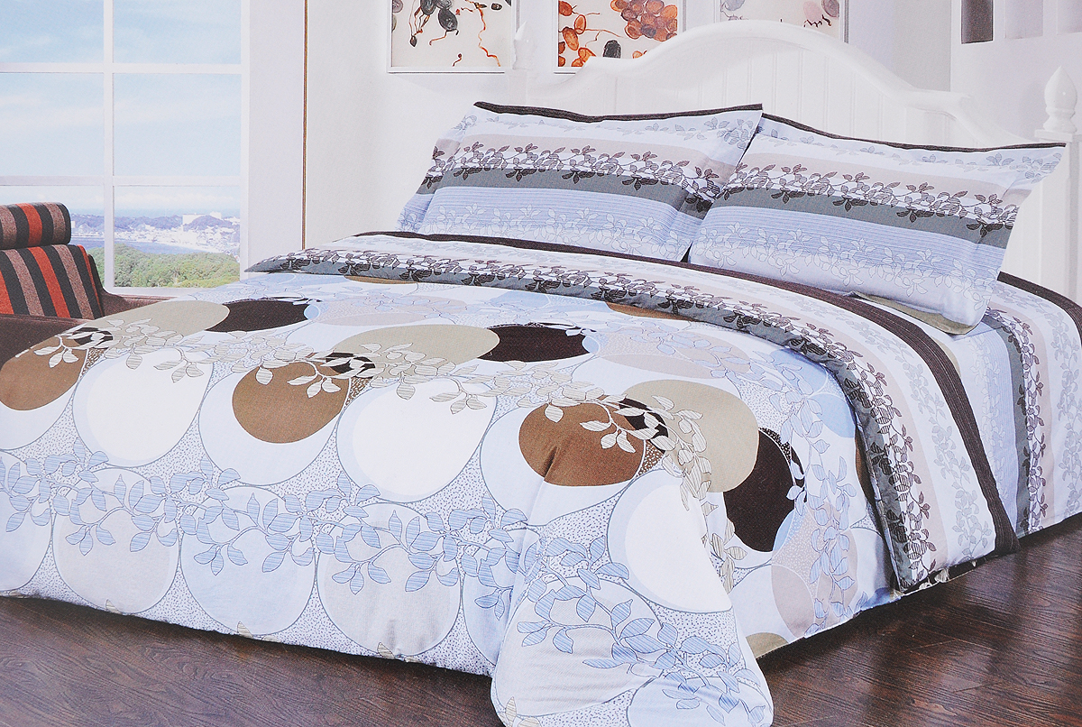 Комплект белья Soft Line, 1,5-спальный, наволочки 50х70, цвет: голубой, серый, коричневый10372 Комплект белья Soft Line, 1,5-спальный, наволочки 50х70, цвет: голубой, серый, коричневый10372Комплект белья Soft Line, выполненный из сатина (100% хлопка), состоит из пододеяльника, простыни и двух наволочек. Сатин - прочная, легкая и мягкая на ощупь ткань. Не линяет при стирке и легко гладится. Эта ткань традиционно считается одной из лучших для изготовления постельного белья. Приобретая комплект постельного белья Soft Line, вы можете быть уверенны в том, что покупка доставит вам и вашим близким удовольствие и подарит максимальный комфорт.