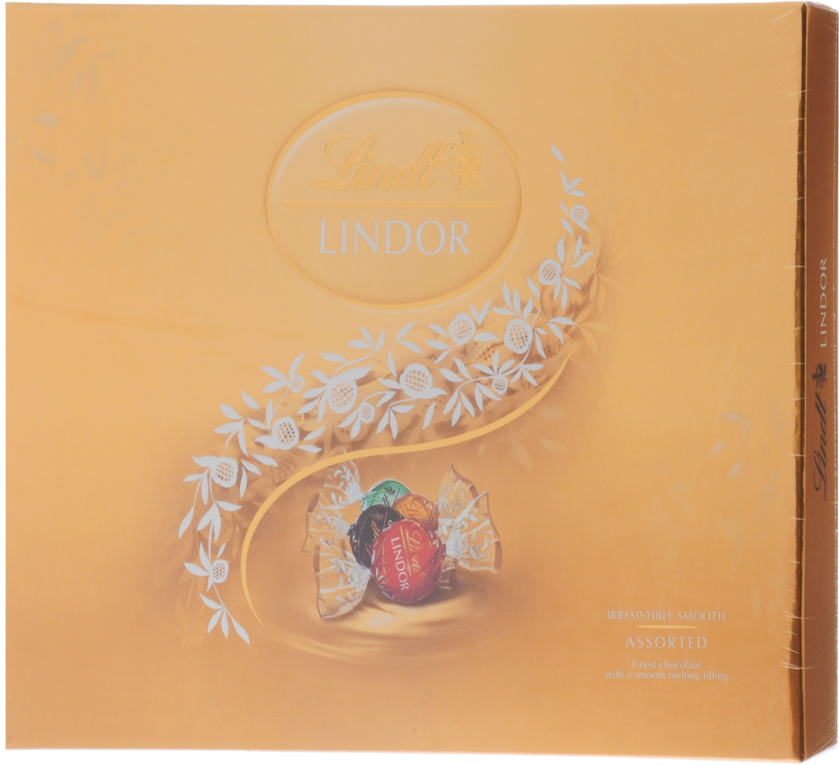 Lindt Lindor Ассорти шоколадные конфеты, 210 г (золотая коробка)4620012750159 Lindt Lindor Ассорти шоколадные конфеты, 210 г (золотая коробка)4620012750159Ассорти конфет Lindt Lindor из шоколада с нежной, тающей начинкой. Это настоящее произведение мэтров Шоколатье компании Lindt, которые создают шоколад высочайшего качества с 1845 года. Набор состоит из конфет с тремя различными видами шоколада: горького, молочного и белого. Вы получите максимальное разнообразие вкусов. Отлично подойдет как сладкий и изысканный подарок на праздники вашим родным и близким.