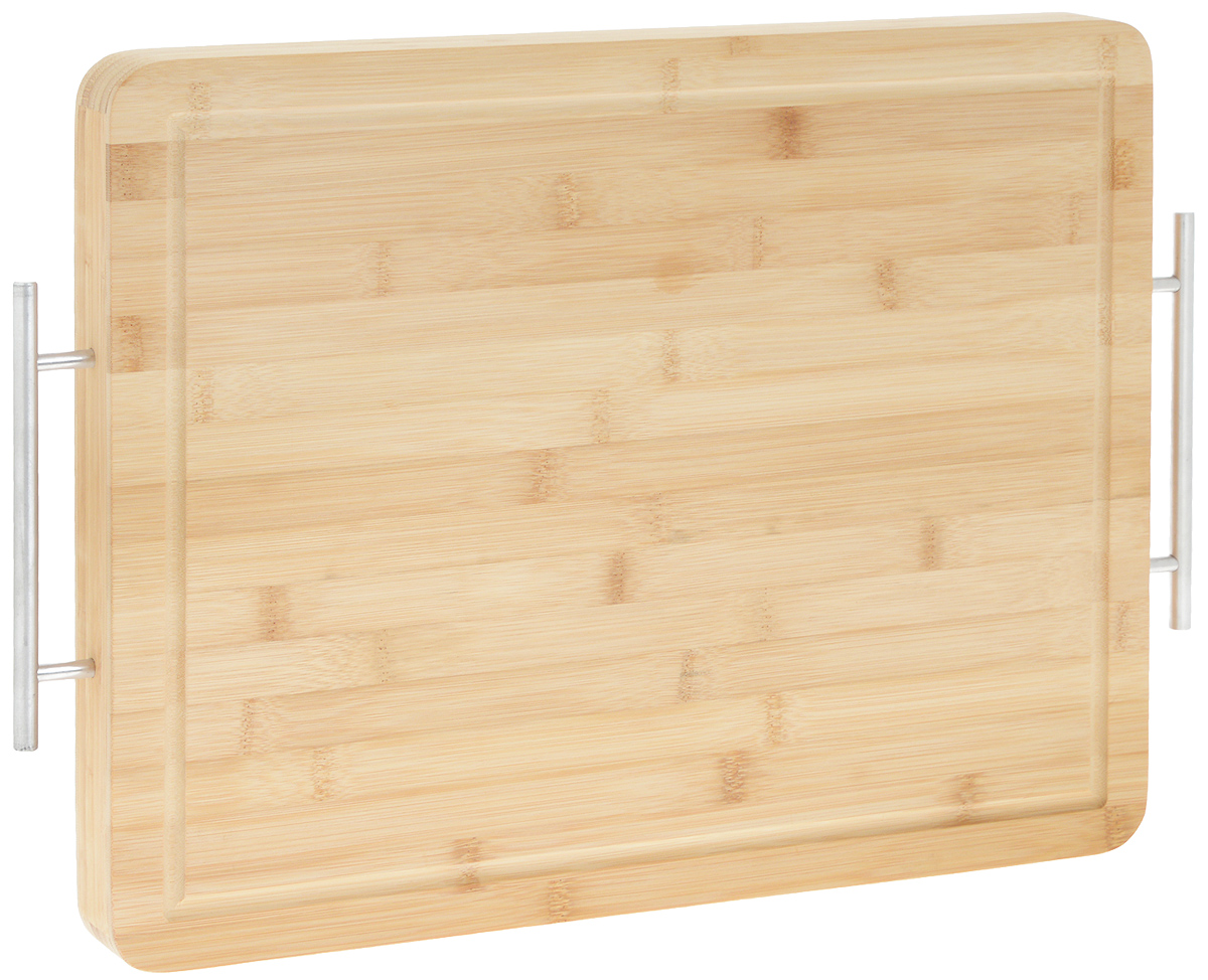 Доска разделочная Kesper, с ручками, 51 х 35 х 4 см5515-1 Доска разделочная Kesper, с ручками, 51 х 35 х 4 см5515-1Разделочная доска Kesper, изготовленная из натурального бамбука, оснащена двумя металлическими ручками. Благодаря большому размеру на ней удобно разделывать большое количество продуктов. По краю изделия предусмотрена канавка, благодаря которой сок от продуктов не попадает при резке на столешницу. Функциональная и простая в использовании разделочная доска Kesper отлично впишется практически в любой интерьер кухни и прослужит вам долгие годы. Не рекомендуется мыть в посудомоечной машине. Размер доски (с учетом ручек): 51 х 35 х 4 см. Размер доски (по верхнему краю): 45 х 35 см.