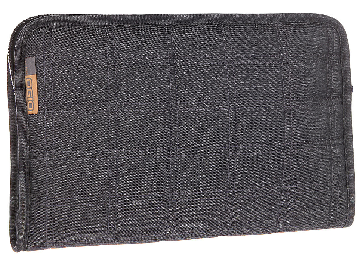 Чехол для планшета Ogio Newt Tablet Sleeve, цвет: темно-серый, 3 л117048-437 Чехол для планшета Ogio Newt Tablet Sleeve, цвет: темно-серый, 3 л117048-437OGIO – высокотехнологичный продукт от американского производителя. Вместимые сумки для путешествий, работы и отдыха, специальная коллекция городских сумок для женщин, жесткие боксы под мелкий инвентарь и многое другое. Практичный нейлоновый чехол с мягкой подкладкой для планшетов диагональю до 10 дюймов, который защитит Ваш гаджет от царапин и прочих повреждений. С ним Вы перестанете беспокоиться о сохранности планшета при его переноске в рюкзаке или сумке, а износостойкий материал и долговечная молния позволят этому чехлу служить Вам очень долгое время.