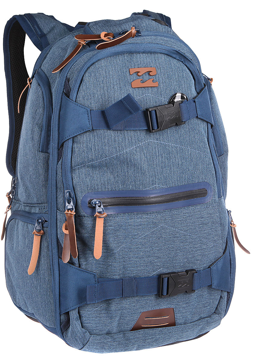 Рюкзак городской Billabong Combat Backpack, цвет: морской , 35 лU5BP11 Рюкзак городской Billabong Combat Backpack, цвет: морской , 35 лU5BP11Невероятно вместительный рюкзак Billabong Combat готов стать не только отличным спутником в городских приключениях, но и вместит все необходимые гаджеты и вещи для длительных поездок. Множество внешних карманов, мягкий карман для очков, отдельный отсек для 15-дюймового ноутбука, планшета и отсек для документов.