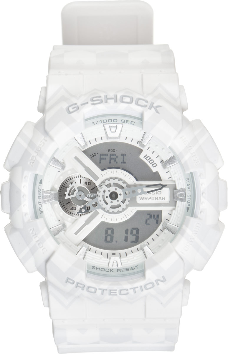 Часы наручные мужские Casio G-Shock, цвет: белый, серый. GA-110TP-7AGA-110TP-7A Часы наручные мужские Casio G-Shock, цвет: белый, серый. GA-110TP-7AGA-110TP-7AКрупные функциональные часы G-Shock от Casio лимитированной серии Tribal Pattern Series в ретро-стиле 70-х подчеркнут активную жизненную позицию своего обладателя. Ударопрочная конструкция защищает механизм от ударов и вибрации. Изделие защищено от магнитных полей. Корпус часов выполнен из высококачественного пластика и оснащен минеральным стеклом, устойчивым к возникновению царапин. Ремешок также выполнен из пластика, декорирован треугольным этническим узором и оснащен надежной классической застежкой с двойным шипом. Циферблат подсвечивается светодиодом, а умная и приятная функция автоподсветки освещает циферблат при повороте часов к лицу. Изделие оснащено кварцевым механизмом с двойной цифро-аналоговой индикацией при помощи многофункциональных стрелок и на жидкокристаллическом дисплее и имеет степень водозащиты равную 200WR, что отлично подходит для погружения под воду с аквалангом. Среди удобных функций также имеется секундомер с точностью...