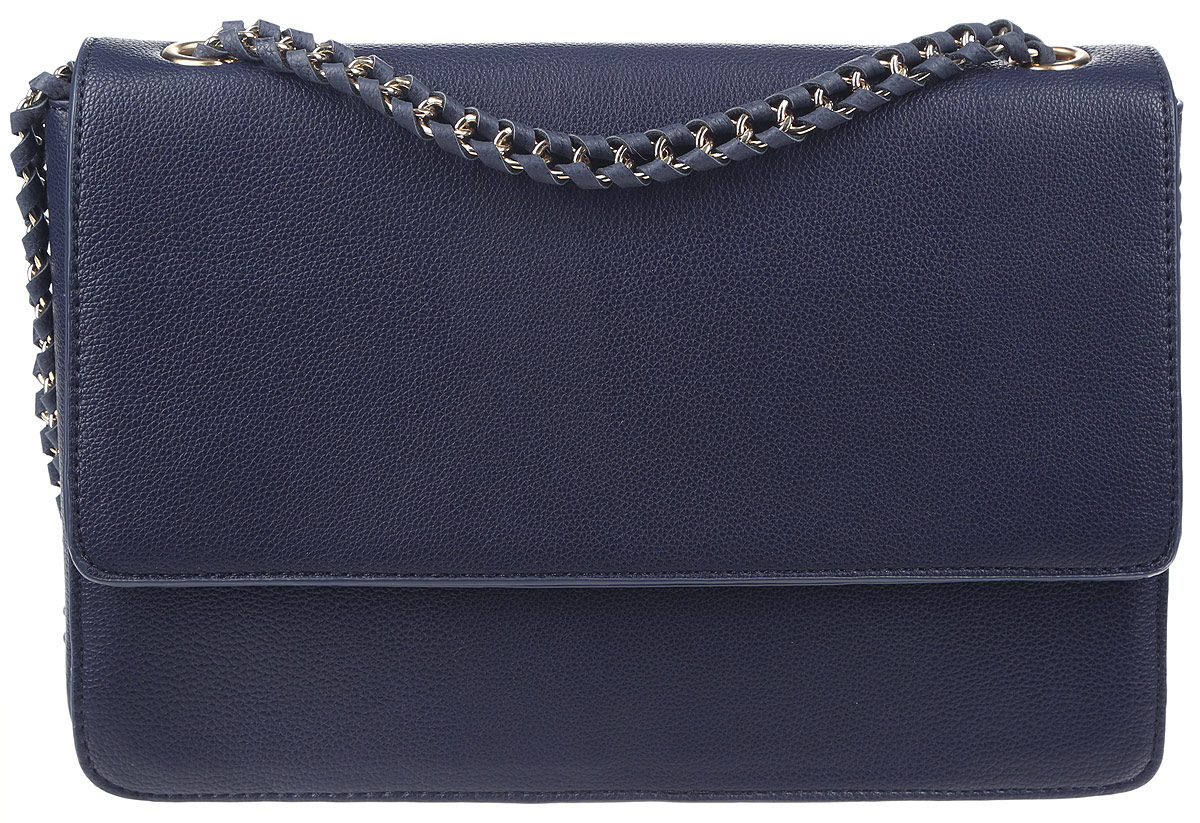 Сумка женская Baon, цвет: темно-синий. B376504_DARK NAVYB376504_DARK NAVY Сумка женская Baon, цвет: темно-синий. B376504_DARK NAVYB376504_DARK NAVYПрактичная и изящная сумка Baon выполнена из искусственной кожи с зернистой фактурой и закрывается на застежки-магниты. Изделие декорировано золотистой фурнитурой и яркой подкладкой из полиэстера с полосатым принтом. Внутренний объем позволяет вместить в аксессуар все необходимое. Модель имеет одно основное отделение. Внутри имеются два накладных кармашек для телефона и прочих мелочей и один прорезной карман на застежке-молнии. Сумка оснащена плечевым ремнем, который выполнен из золотистой цепочки с вплетенной лентой из искусственной кожи. Лаконичный цвет и простая форма помогут этой сумочке вписаться даже в самый сложный и продуманный гардероб. Сумка Baon - идеальный аксессуар вне моды и трендов.