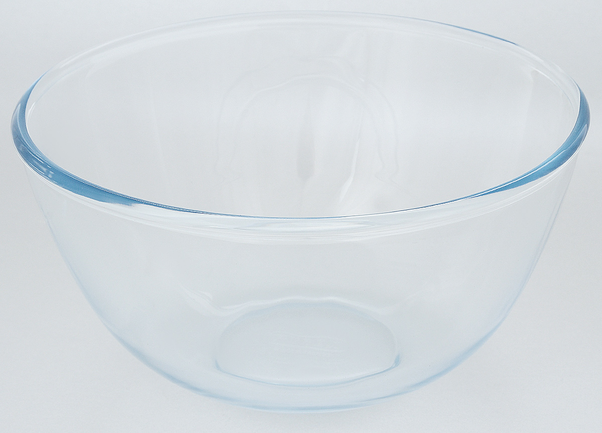 Миска Pyrex Classic, 3 л181b000/6146 Миска Pyrex Classic, 3 л181b000/6146Миска Pyrex Classic изготовлена из закаленного боросиликатного стекла, что отвечает строгим европейским нормам безопасности EN 1183. Такое стекло обладает повышенной ударопрочностью, жаростойкостью (от -40°С до +300°С) и выдерживает резкий перепад температур в 220°С. Миска также устойчива к образованию пятен и царапин, не впитывает посторонние запахи. Изделие экологично, поэтому безопасно для использования. Миска отлично подходит для замешивания теста, смешивания жидкостей, перемешивания салатов, для сервировки пищи, для приготовления блюд в СВЧ и духовке и других нужд на кухне. Миска подходит для духовки, микроволновой печи, можно мыть в посудомоечной машине, ставить в холодильник и морозильную камеру. Диаметр миски (по верхнему краю): 24 см. Высота стенки: 13 см.