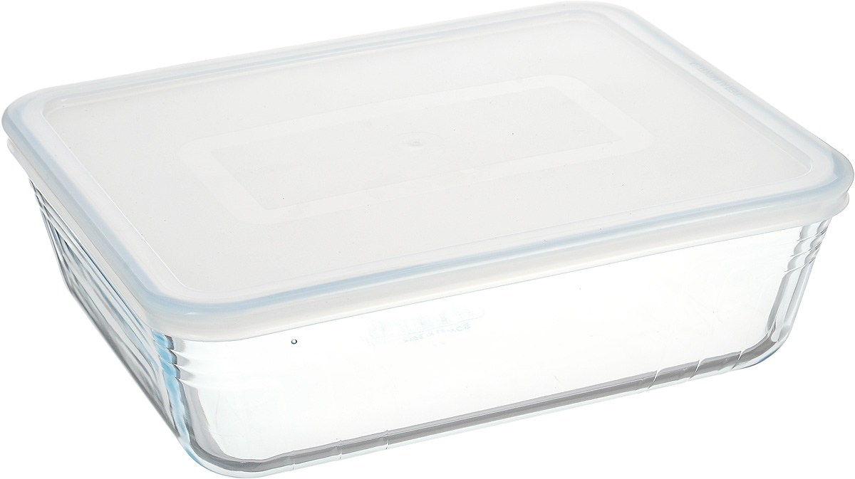 Форма для запекания Pyrex Cook & Store, с крышкой, прямоугольная, 25 х 20 см243P000/5046 Форма для запекания Pyrex Cook & Store, с крышкой, прямоугольная, 25 х 20 см243P000/5046Форма для запекания Pyrex Cook & Store изготовлена из закаленного боросиликатного стекла, что отвечает строгим европейским нормам безопасности EN 1183. Такое стекло обладает повышенной ударопрочностью, жаропрочностью (от -40°С до +300°С) и выдерживает резкий перепад температур в 220°С. Форма также устойчива к образованию пятен и царапин, не впитывает посторонние запахи. Изделие экологично, поэтому безопасно для использования. Форма прямоугольная, удобна для запекания мяса, курицы, овощей. Снабжена пластиковой, плотно закрывающейся крышкой. Подходит для духовки, микроволновой печи, можно мыть в посудомоечной машине, ставить в холодильник и морозильную камеру. Крышка не предназначена для использования в духовке.