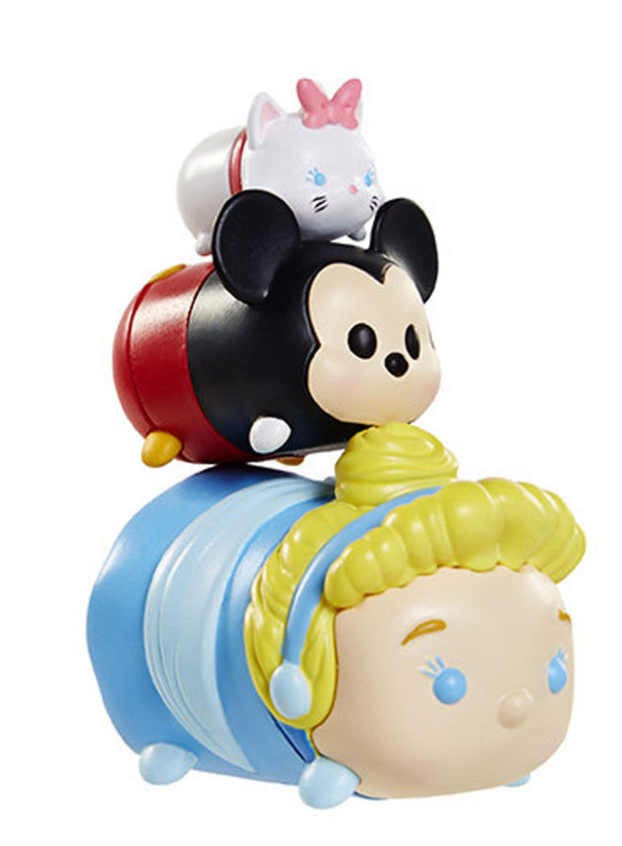 Tsum Tsum Набор фигурок Series 1 3 шт980080_marie, mickey, cinderella Tsum Tsum Набор фигурок Series 1 3 шт980080_marie, mickey, cinderellaTsum Tsum - это небольшие коллекционные фигурки, изображающие различных персонажей детских мультфильмов Дисней. Они очень яркие, качественно сделаны и выглядят весьма привлекательно. В набор входят 9 фигурок разных размеров, одна из них - секретная, она спрятана под непрозрачной крышкой - вы не сможете угадать, какой именно герой достался вам, пока не откроете упаковку. Отличительной особенностью игрушек является то, что их можно сцеплять друг с другом, усаживая на спины - таким образом, у вас получится подобие оригинальной башенки.