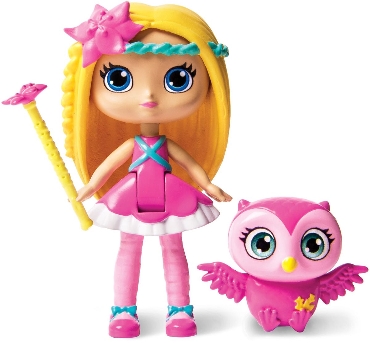 Little Charmers Набор фигурок Posie и совенок71703 Little Charmers Набор фигурок Posie и совенок71703Поузи - одна из главных героинь мультфильма для девочек Маленькие волшебницы. Этот мультик повествует о приключениях маленьких чародеек. Они еще только учатся нелегкому искусству волшебства, поэтому у них не всегда получается осуществить задуманное. Порой, наколдовав что-то не так, они попадают в различные переделки, а иногда им даже приходится отправляться в полные приключений путешествия, чтобы исправить последствия своей ошибки. В то же время они очень добрые и веселые девочки, которые живут в любящих семьях, общаются друг с другом и дружат. Поузи представлена в розовом платьице и в прекрасном ободке со звёздочкой, вместе со своим любимым питомцем совенком. А ноги и руки у нее двигаются. В комплекте к каждой фигурке прилагаются аксессуары - миниатюрная фигурка любимого питомца героини и волшебная палочка.