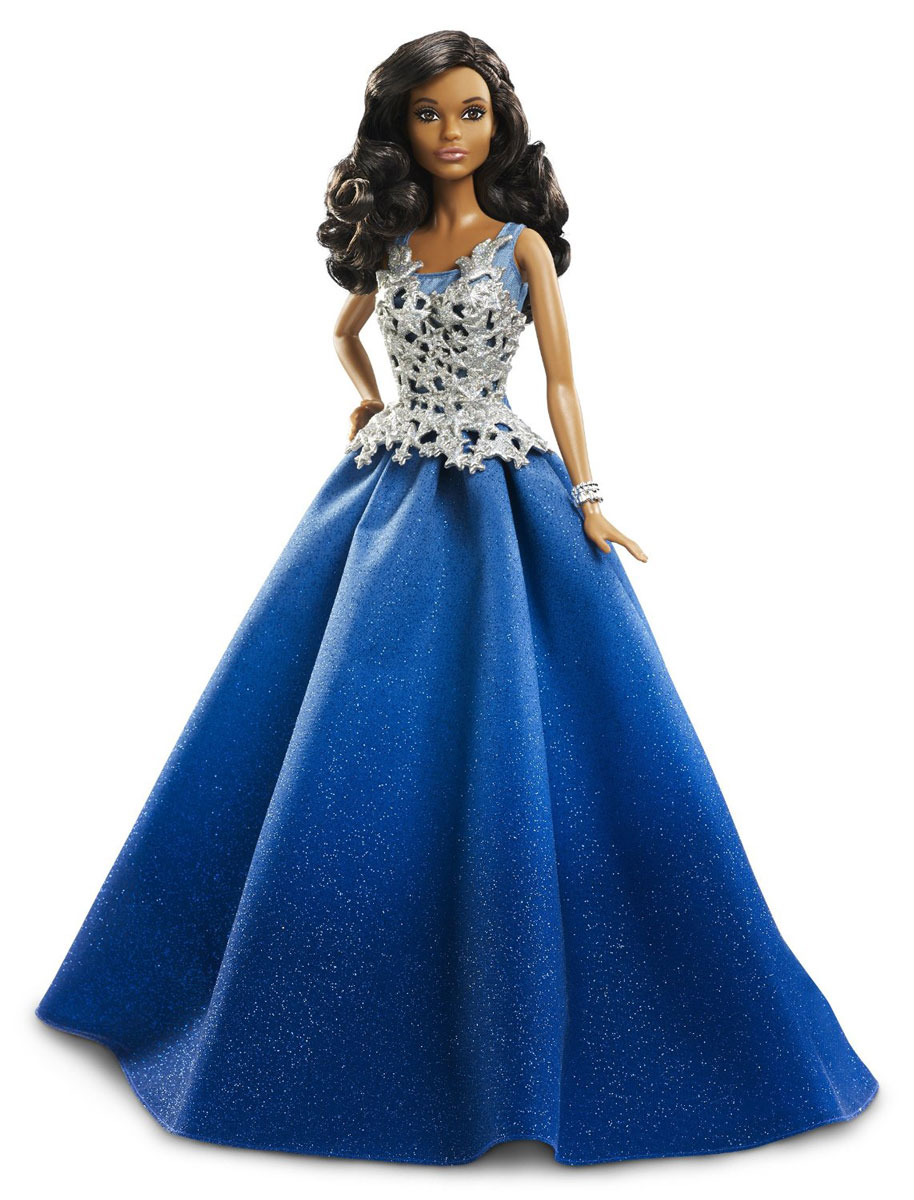 Barbie Кукла Праздничная цвет платья синийDGX99 Barbie Кукла Праздничная цвет платья синийDGX99Кукла Barbie Праздничная станет отличным подарком для вашей малышки. Куколка с длинными темными волосами одета в пластиковый блестящий топ и длинную пышную юбку с блестками. Стильный образ Барби дополнен серебристы браслетом. В этом наряде Barbie стала настоящим воплощением гламура, сияние которого озарит все праздничные дни. Особый дизайн упаковки сделает эту куклу идеальным подарком - ваши дети будут бережно хранить праздничную Barbie еще долгие годы. Куклы, пожалуй, самые популярные игрушки в мире. Девочки обожают играть с ними, отправляясь в сказочную страну грез. Ваша малышка с удовольствием будет играть с куколкой, придумывая различные истории и устраивая модные показы.