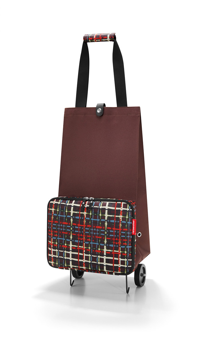 Сумка на колесиках Reisenthel Foldabletrolley wool, цвет: коричневый. HK7036HK7036 Сумка на колесиках Reisenthel Foldabletrolley wool, цвет: коричневый. HK7036HK7036Отличное решение для тех, кто не любит таскать тяжелые сумки и пакеты. С такой сумкой хоть в магазин, хоть на Северный полюс. Главный ее плюс в том, что она складывается до супер-компактного размера, так что ее легко хранить и брать с собой. Размер в сложенном виде: 6,5 х 25 х 32,5 см. Объем - 30 литров. Главное отделение застегивается на кнопку. Ручки удобно соединяются между собой с помощью липучки. Кромки днища специально укреплены и защищены, а само оно устойчиво, так что сумка не падает и не кренится.