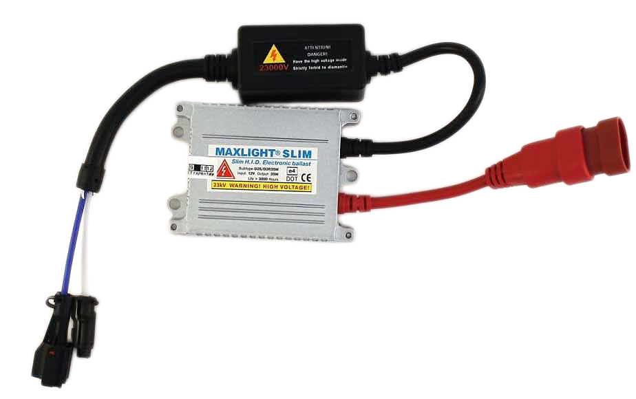 Блок высокого напряжения MaxLight SlimBML MSL 000-000 Блок высокого напряжения MaxLight SlimBML MSL 000-000Блок розжига (балласт) Maxlight Slim предназначен для установки на автомобили с бортовым напряжением 12 V без изменения в штатной проводке. Блоки розжига (балласт) Maxlight Slim имеют систему HDP - (High Direct Plus) для ламп ксенонового света. Интеллектуальная система HDP контролирует процесс подачи напряжения на лампу в зависимости от температуры воздуха и самой лампы, тем самым увеличивая срок службы всего комплекта. Благодаря маленькой толщине блока, Вы сможете его установить на любой, даже самый маленький, автомобиль.
