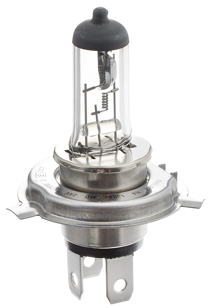 Лампа автомобильная галогенная Philips MasterDuty, для фар, цоколь H4 (P43t), 24V, 75/70W. 13342MDC113342MDC1 Лампа автомобильная галогенная Philips MasterDuty, для фар, цоколь H4 (P43t), 24V, 75/70W. 13342MDC113342MDC1Галогенная лампа для автомобильных фар Philips MasterDuty произведена из запатентованного кварцевого стекла с УФ фильтром Philips Quartz Glass. Кварцевое стекло Philips в отличие от обычного твердого стекла выдерживает гораздо большее давление смеси газов внутри колбы, что препятствует быстрому испарению вольфрама с нити накаливания. Кварцевое стекло выдерживает большой перепад температур, при попадании влаги на работающую лампу изделие не взрывается и продолжает работать. Лампы для головного освещения MasterDuty имеют максимальную вибростойкость и обеспечивают долгий срок службы. Эти лампы служат в 2 раза дольше, их вибростойкость увеличена в два раза по сравнению с обычными лампами, представленными на рынке. Лампы MasterDuty отличаются повышенной прочностью крепления цоколя для непревзойденной защиты от механических ударов, а также прочной двойной нитью накаливания, которая выдерживает значительные вибрации. MasterDuty - лучший выбор для водителей, которым нужна...