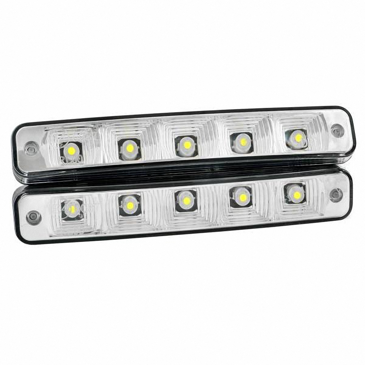 Дневные ходовые огни Skyway, 5 диодов, 2W, 2 штSHDX-D019 Дневные ходовые огни Skyway, 5 диодов, 2W, 2 штSHDX-D019Система дневных ходовых огней высочайшего класса и уровня безопасности, оснащённая светодиодными модулями нового поколения, обладает универсальным дизайном, улучшает внешний вид автомобиля и повышает безопасность вождения в дневное время суток. Особенности: Широкий угол рассеивания. Долгий срок службы. Повышенная яркость. Низкое потребление электроэнергии: 0,5 А при 12 В (2x3 Вт). Питание от сети 12 В. Мощность: 2 Вт. Высокая устойчивость к вибрации.