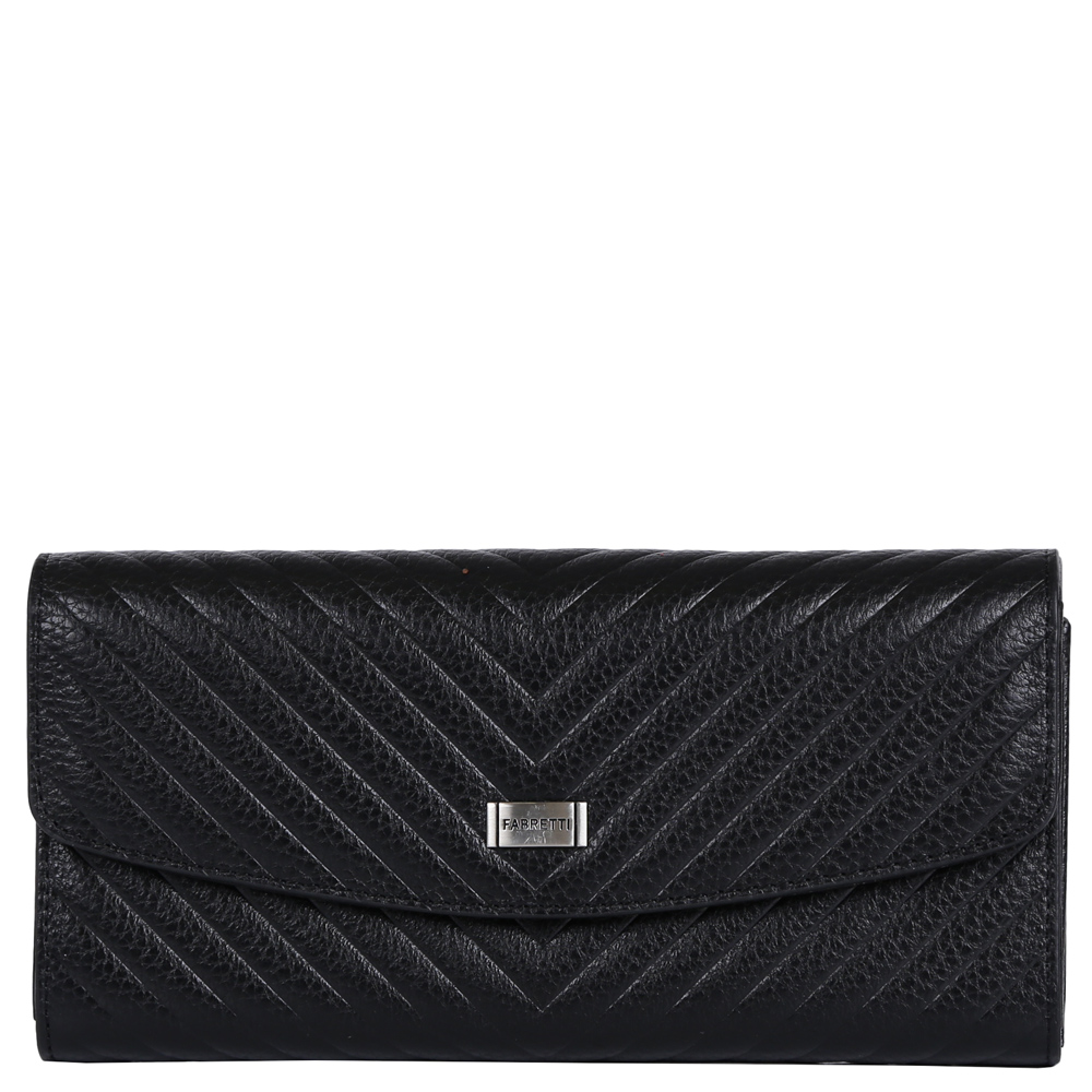 Кошелек женский Fabretti, цвет: черный. 72504-black print72504-black print Кошелек женский Fabretti, цвет: черный. 72504-black print72504-black printИзящный кошелек от итальянского бренда Fabretti выполнен из натуральной кожи с невероятно мягкой фактурой. Классический черный цвет, стильная фурнитура под серебро и изысканный рисунок на кожи превращают кошелек в элегантный аксессуар, который придется по вкусу любительницам роскошной классики. Внутри модели находятся 4 вместительных отделения для купюр, одно из которых закрывается на рамочный замок. Также вы сможете разместить свои дисконтные и кредитные карты с помощью 8 карманов. Кошелек закрывается на прочную заклепку с логотипом бренда.