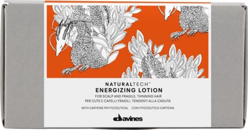 Davines Энергетический лосьон против выпадения волос New Natural Tech Energizing Lotion, 12х6 мл71148 Davines Энергетический лосьон против выпадения волос New Natural Tech Energizing Lotion, 12х6 мл71148Мощное средство интенсивной терапии, представленное в линии Davines New Natural Tech, оздоравливает кожу головы и останавливает выпадение волос. Три причины купить Davines Energizing Lotion: Средство от Давинес стимулирует обменные процессы и улучшает кровоток в коже головы. Для этих целей в состав средства добавлены фитоактив кофеина, масла корицы, черного перца и имбиря. Все перечисленные компоненты оказывают разогревающее действие, они раздражают рецепторы и вызывают прилив крови, обогащенной питательными веществами, к коже скальпа. Лосьон Davines повышает местный иммунитет, обеспечивает защиту кожи головы от болезнетворных микробов, грибков и бактерий. Все это благодаря введению в формулу средства бета-глюкана - полисахарида, обладающего выраженными защитными, укрепляющими и заживляющими свойствами. После курса лечения энергетическим лосьоном волосы улучшают внешние характеристики - становятся более гибкими и блестящими. Сиртуины (белки молодости) добавленные...