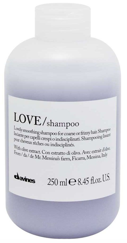 Davines Шампунь для разглаживания завитка Essential Haircare New Love Lovely Smoothing Shampoo, 250 мл75038 Davines Шампунь для разглаживания завитка Essential Haircare New Love Lovely Smoothing Shampoo, 250 мл75038Особая серия для мягкого очищения кудрявых волос. Активный экстракт миндаля очищает и питает локоны. Богатая важными антиоксидантами формула восстанавливает локоны. Протеины, ненасыщенные жиры, витамины В и Е, магний, калий, железо, медь и фосфор в высокой концентрации обеспечивают благоприятное воздействие на кудри, полностью очищают волосы, дарят им свежесть, гибкость, объем и чистоту.