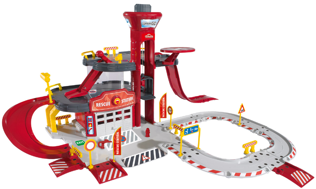 Majorette Игровой набор Пожарная станция Creatix2050015 Majorette Игровой набор Пожарная станция Creatix2050015Игровой набор Majorette Пожарная станция Creatix станет прекрасным подарком юному гонщику. Пожарная станция состоит из трех этажей. На первом этаже находится гараж для въезда и выезда машин. Над воротами гаража есть специальная кнопка, при помощи которой машина незамедлительно выезжает на вызов. Также здание окружено дорожными знаками, шлагбаумами, ограничителями и светофорами. На втором этаже находятся съезды, пандусы и парковка. На третьем расположена вертолетная площадка и наблюдательная башня. Также в здании находится лифт. Набор состоит из 65 элементов, но кроме этого в комплекте присутствуют пожарные автомобиль и вертолет. Ваш мальчик будет играть с таким набором целыми днями напролет. Порадуйте его таким замечательным подарком!