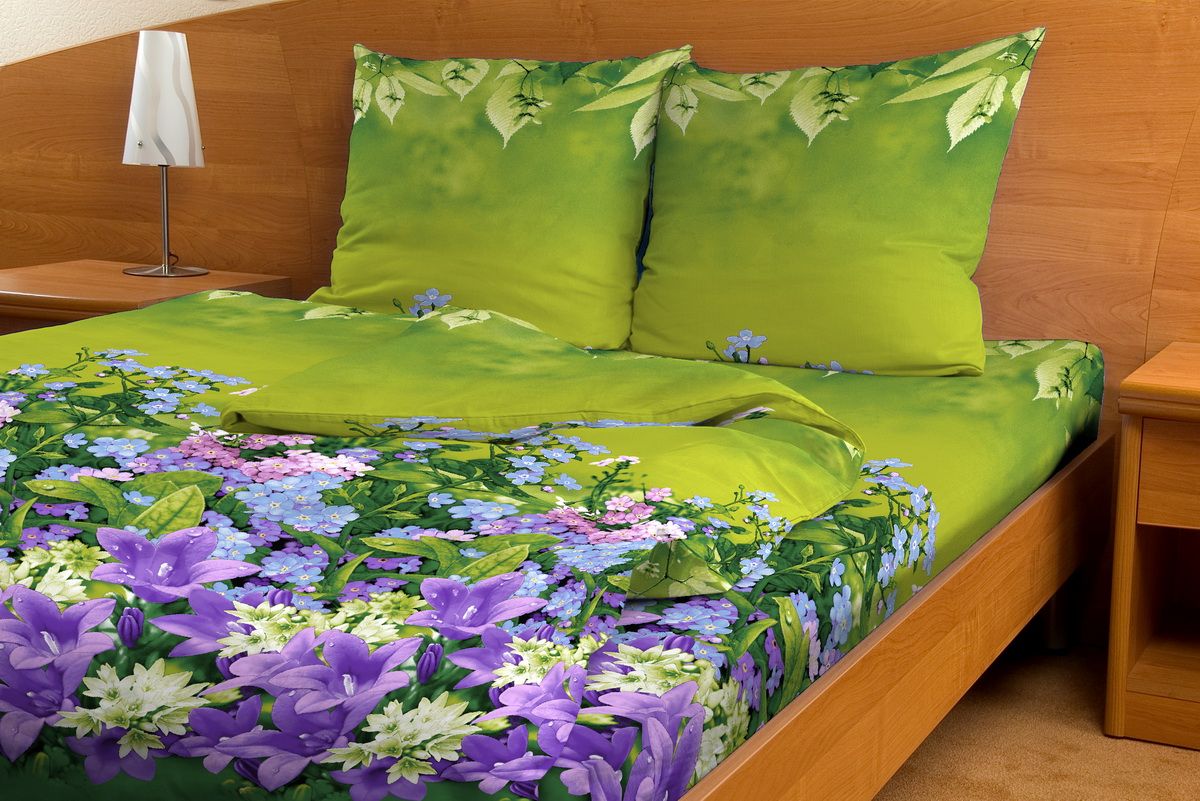 Комплект белья Amore Mio Assorti, 2-спальный, наволочки 70x70, цвет: зеленый, фиолетовый80823 Комплект белья Amore Mio Assorti, 2-спальный, наволочки 70x70, цвет: зеленый, фиолетовый80823Комплект постельного белья Amore Mio является экологически безопасным для всей семьи, так как выполнен из бязи (100% хлопок). Комплект состоит из пододеяльника, простыни и двух наволочек. Постельное белье оформлено оригинальным рисунком и имеет изысканный внешний вид. Легкая, плотная, мягкая ткань отлично стирается, гладится, быстро сохнет. Рекомендации по уходу: Химчистка и отбеливание запрещены. Рекомендуется стирка в прохладной воде при температуре не выше 30°С.