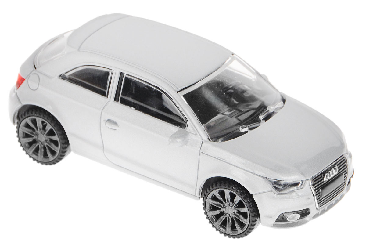 Rastar Модель автомобиля Audi A1 цвет серебристый58200_серебристый Rastar Модель автомобиля Audi A1 цвет серебристый58200_серебристыйВеликолепная модель Rastar Audi A1 обязательно привлечет внимание вашего ребенка и станет его любимой игрушкой! Машинка выполнена в масштабе 1/43 и является точной копией настоящего автомобиля. У авто литой корпус и реалистичный салон. Модель выполнена из металла с использованием пластика и оснащена резиновыми колесами, обеспечивающими хорошее сцепление с любой поверхностью пола. Колеса машины оснащены свободным ходом. Модель Rastar Audi A1 станет отличным подарком и украшением любой коллекции!