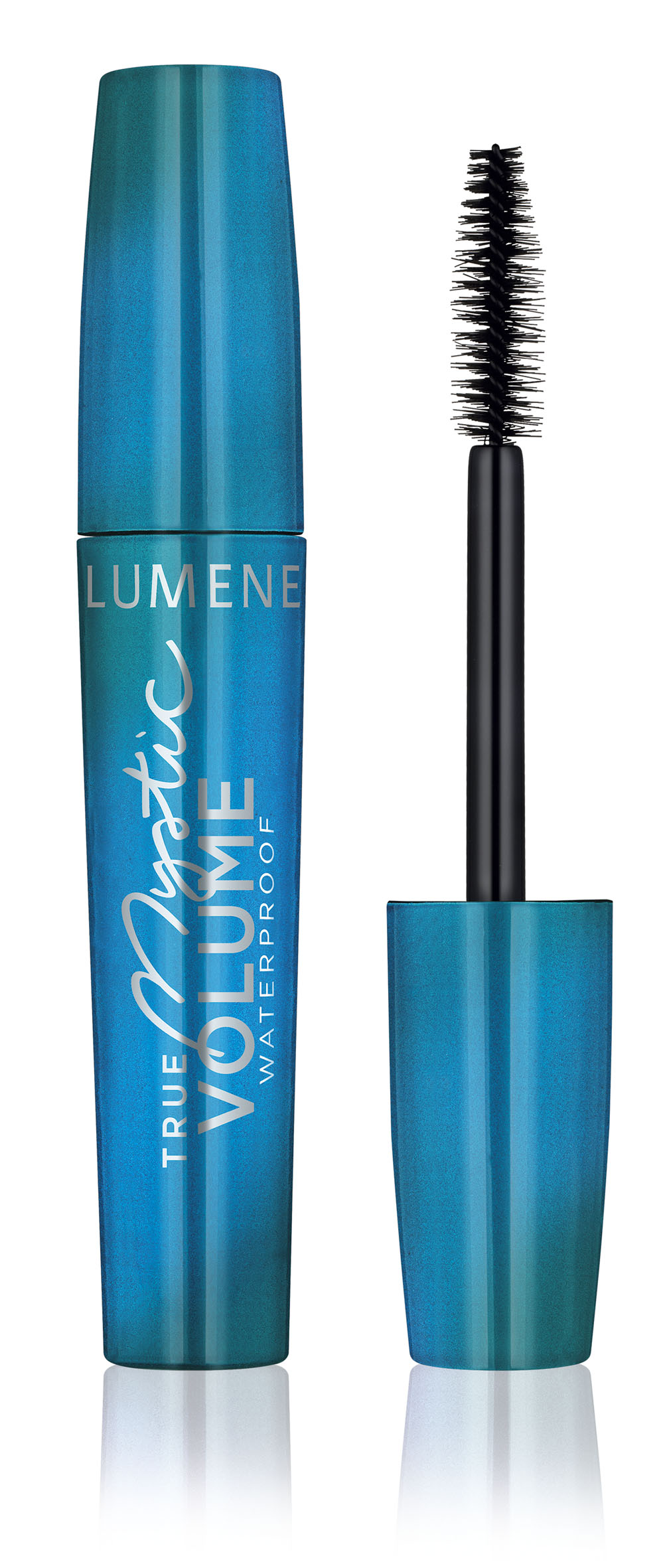Lumene True Mystic Водостойкая объемная тушь №01 Черный, 11 млNL112-84148 Lumene True Mystic Водостойкая объемная тушь №01 Черный, 11 млNL112-84148Кремовая формула туши True Mystic, обогащенная фибровыми частицами, позволяет создать выразительный объем ресниц, а текстура позволяет легко нанести нужное количество слоев для желаемого результата. В состав туши входит дикая арктическая черника, которая ухаживает за ресницами и сохраняет их здоровое состояние, а специальная щеточка содержит щетинки разной длины: короткие щетинки для нанесения туши, а длинные – для ее распределения по всей длине ресниц. Тушь не смазывается и не осыпается, благодаря специальному пигменту Polar night придает каждой ресничке интенсивный оттенок. 100% водостойкий результат!