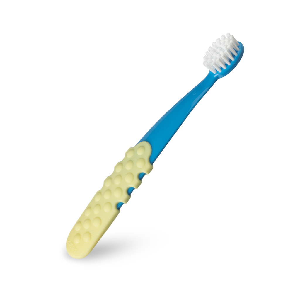 Radius щетка зубная детская ,Toothbrush, Totz Plus c 3 летсине-желтаямягкаяR005171 Radius щетка зубная детская ,Toothbrush, Totz Plus c 3 летсине-желтаямягкаяR005171Зубная щетка обеспечивает рот чистым. Мягкая, широкая головка с веерной щетиной помогает улучшить здоровье десен, массируя десны во время чистки. Эргономичная ручка обеспечивает спокойную хватку, что снижает давление на зубы, помогает защитить десны. Широкий спектр – чистка зубов и массаж десен одновременно. Щетина отполирована и конец закруглен.