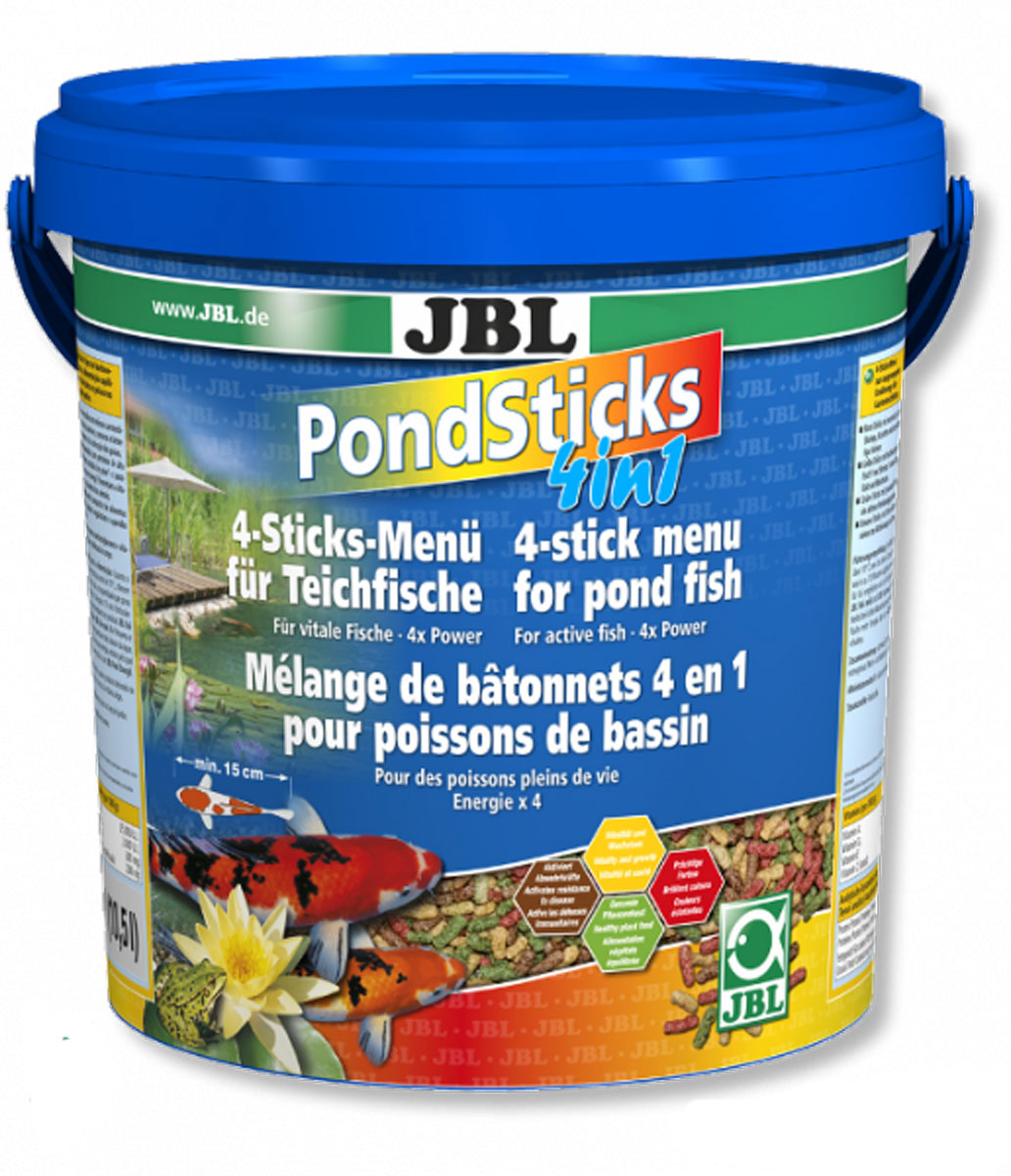 Корм JBL Pond Sticks 4in1 для всех прудовых рыб, в форме палочек, 1,68 кг (10,5 л)JBL4014700 Корм JBL Pond Sticks 4in1 для всех прудовых рыб, в форме палочек, 1,68 кг (10,5 л)JBL4014700Корм JBL Pond Sticks 4in1 - это комплексное питание для всех прудовых рыб. Корм выполнен в виде палочек разного цвета: - красные - с каратиноидами и креветками для яркого окраса; - желтые - содержат зародыши пшеницы для энергии и роста; - черные - содержат B-глюкан, активирующий иммунитет; - зеленые - растительные, со специальными ингредиентами. Корм подходит для всех прудовых рыб размером от 15 см. Рекомендации по кормлению: при температуре воды 10° С кормить 1-2 раза в день в таком объеме, который может быть съеден в течение 10 минут. Состав: злаки, моллюски и ракообразные, овощи, водоросли, рыба и рыбные побочные продукты. Анализ: белки - 25%, жир - 4,5%, клетчатка - 4%, зола - 9%. Содержание витаминов на 1 кг: Витамин А 25000 I.E., Витамин D3 2000 I.E., Витамин Е 300 мг, Витамин C (стабильный) 200 мг. Товар сертифицирован.