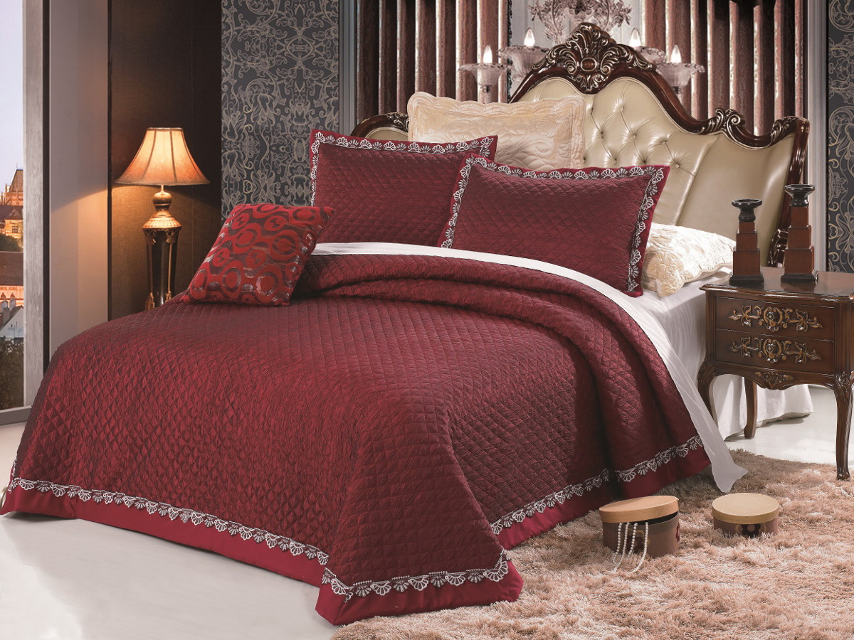 Комплект для спальни "Cleo": покрывало 230 х 250 см, 2 наволочки 50 х 70 см, цвет: бордовый