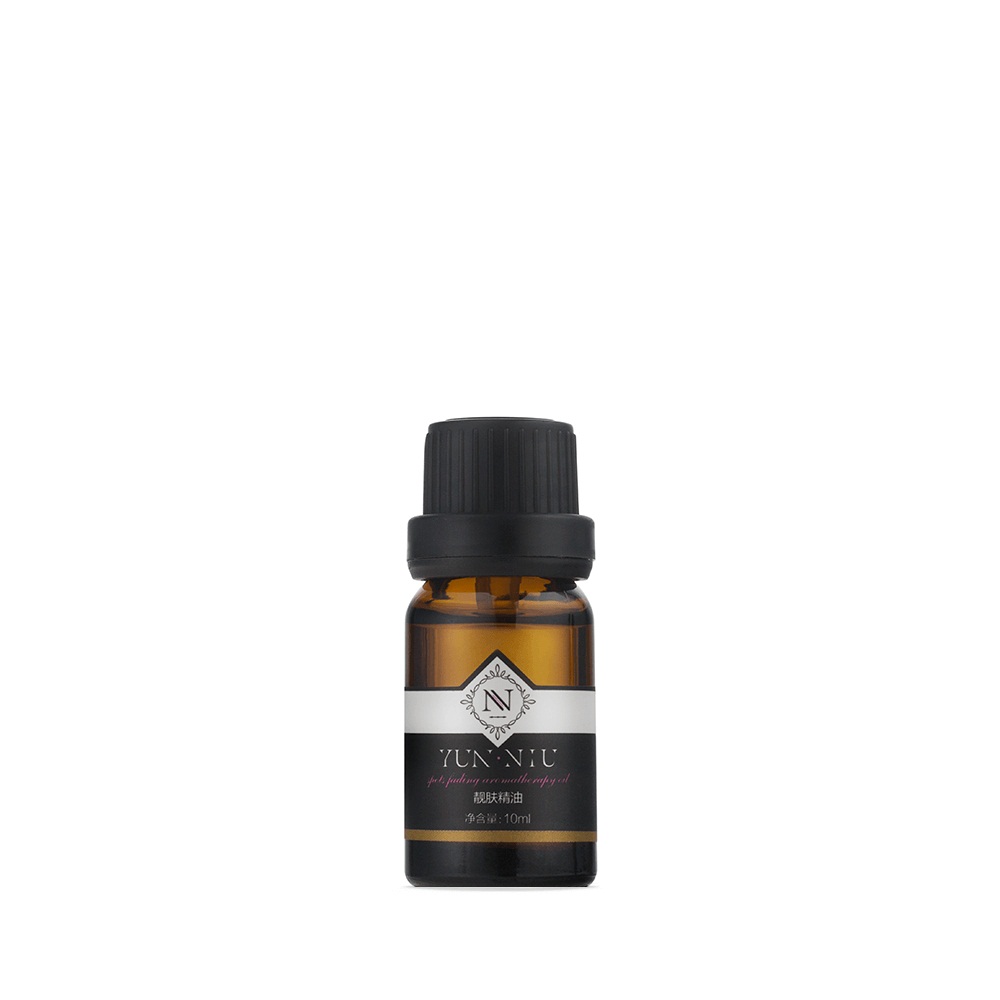 Смесь масел для ухода за кожей Yun-Niu (Spot Fading Essential Oil), 10 мл220049 Смесь масел для ухода за кожей Yun-Niu (Spot Fading Essential Oil), 10 мл220049Восстанавливающее и защищающее средство для кожи (масло). 10 мл Назначение В Смеси масел для уходом за кожей Yun-Niu собрано все самое необходимое для здоровья и красоты кожи. Давайте отметим невероятное количество витаминов и микроэлементов: витамины В1, В2, В3, В6, В9, В12, А, С, Е, а также, калий, натрий, железо, кальций, Омега 3, Омега 6 и Омега 9. Действие ? Обладает противовосполительным действием ? Отлично подходит для проблемной кожи, боертся с угревой сыпью и ее последствиями ? Борется с стриями и целлюлитом ? Восстанавливает, питает, омолаживает кожу Результат ? Обладает противовосполительным действием ? Отлично подходит для проблемной кожи, боертся с угревой сыпью и ее последствиями ? Борется с стриями и целлюлитом ? Восстанавливает, питает, омолаживает кожу