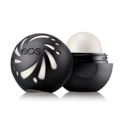 EOS Бальзам для губ Shimmer Lip Balm Pearl, 7 г013085 EOS Бальзам для губ Shimmer Lip Balm Pearl, 7 г013085Натуральный бальзам для губ (оттенок - розовый перламутр) в футляре из пластика (упакован в картонную коробку). Не содержит парабенов, глютена и продуктов нефтехимии. Применяется в косметических целях для увлажнения и питания губ.