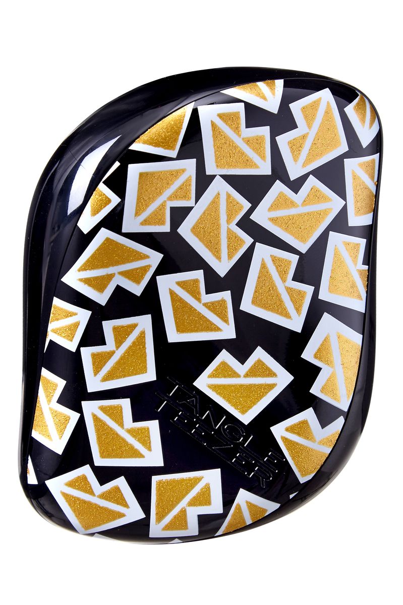 Tangle Teezer Расческа для волос Compact Styler Markus Lupfer370824 Tangle Teezer Расческа для волос Compact Styler Markus Lupfer370824Tangle Teezer – оригинальная профессиональная расческа для расчесывания волос, которая позволит вам с легкостью всего за одну минуту без рывков и напряжения расчесать мокрые, уязвимые или окрашенные волосы не нарушая структуру волос и не причиняя себе дискомфорта.
