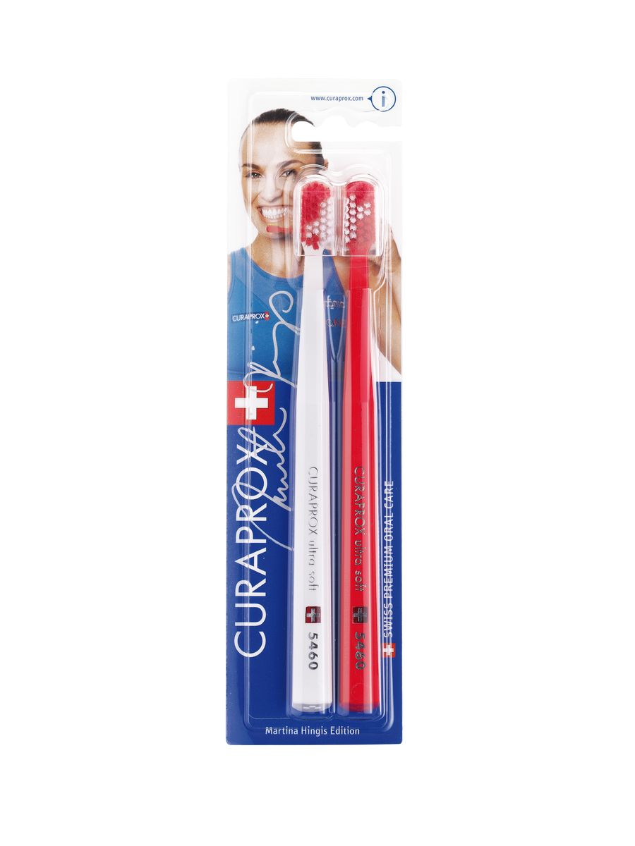 Curaprox CS 5460 Duo Martina Hingis Edition Набор зубных щеток ultrasoft, d 0,10 мм (2 шт.)CS5460/2 Martina Hingis Curaprox CS 5460 Duo Martina Hingis Edition Набор зубных щеток ultrasoft, d 0,10 мм (2 шт.)CS5460/2 Martina HingisЩетки предназначены для ежедневного очищения зубов. Каждая щетка содержит 5460 мягких активных щетинок (диаметр 0,10мм) и обеспечивает качественное и нетравматичное удаление зубного налета.