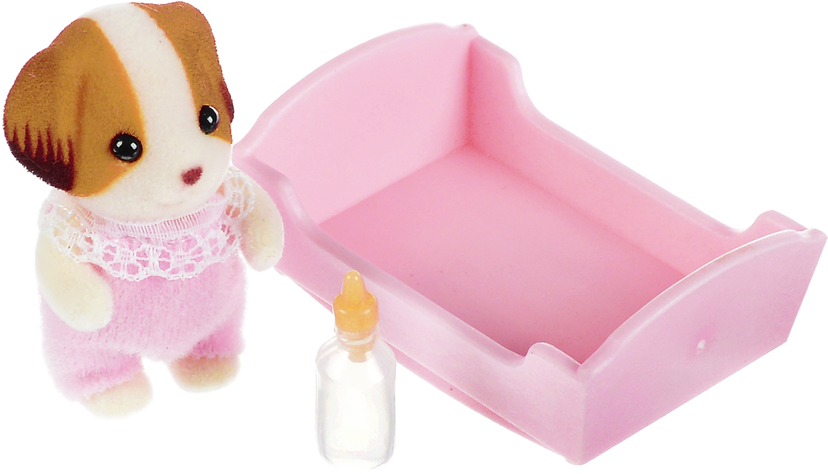 Sylvanian Families Фигурка Малыш щенок в люльке3416_розовый Sylvanian Families Фигурка Малыш щенок в люльке3416_розовыйФигурка Sylvanian Families Малыш щенок в люльке привлечет внимание вашей малышки и не позволит ей скучать. Набор включает в себя фигурку щенка, одетого в костюмчик, и аксессуары для него: люльку и бутылочку для кормления. Фигурка животного выполнена из приятного на ощупь материала. Ваша малышка будет часами играть с набором, придумывая различные истории. Sylvanian Families - это целый мир маленьких жителей, объединенных общей легендой. Жители страны Sylvanian Families - это кролики, белки, медведи, лисы и многие другие. У каждого из них есть дом, в котором имеется все необходимое для счастливой жизни. В городе, где живут герои, есть школа, больница, рынок, пекарня, детский сад и множество других полезных объектов. Жители этой страны живут семьями, в каждой из которой имеются дети. В домах Sylvanian Families царит уют и гармония. Домашние животные радуют хозяев. Здесь продумана каждая мелочь, от одежды до мебели и аксессуаров.