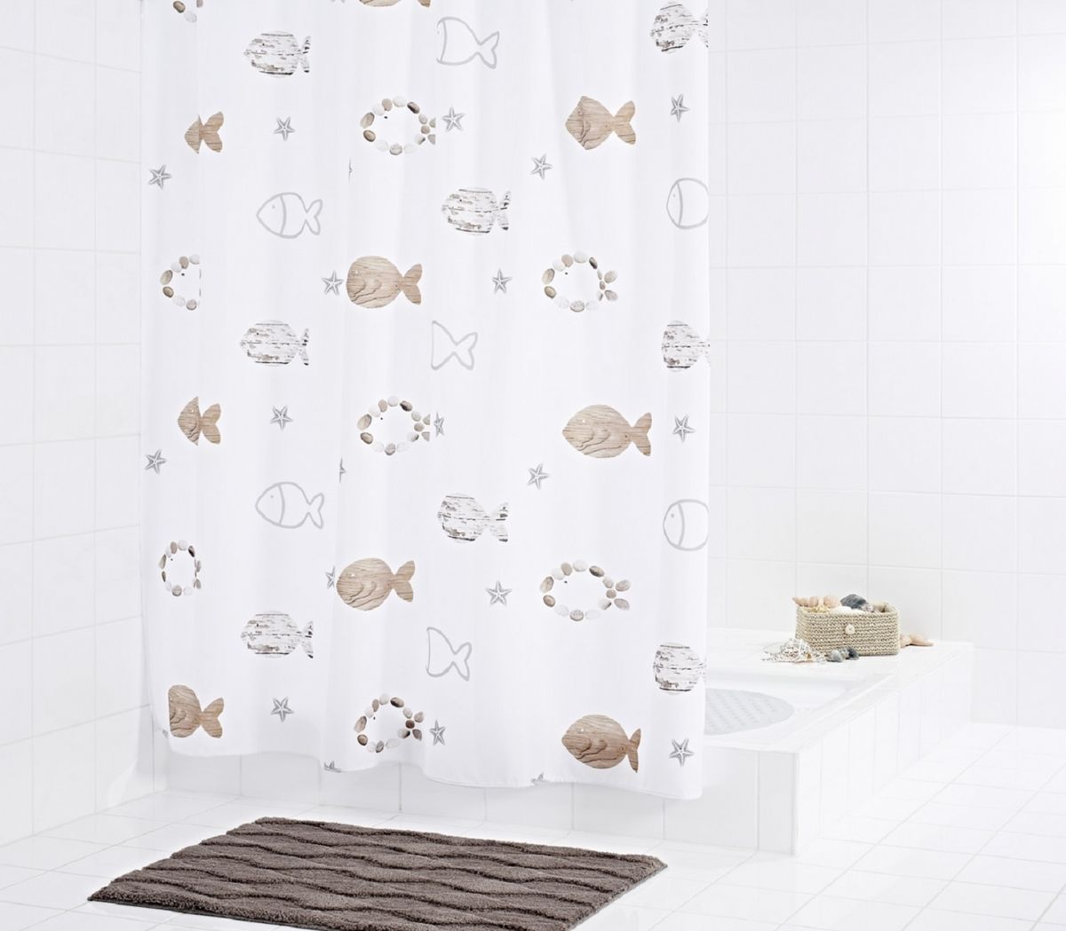 Штора для ванной комнаты Ridder Fishes, цвет: бежевый, коричневый, 180 х 200 см47819 Штора для ванной комнаты Ridder Fishes, цвет: бежевый, коричневый, 180 х 200 см47819Штора для ванной комнаты Ridder Fishes, изготовленная из текстиля с антигрибковым и антистатическим покрытием, отлично дополнит любой интерьер ванной комнаты. Нижний кант утяжелен каучуковой лентой.