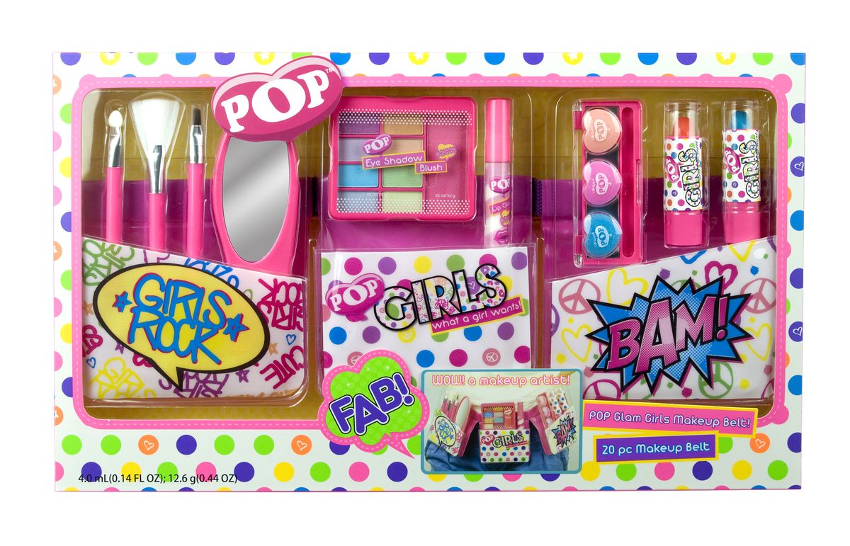 Markwins Игровой набор детской декоративной косметики Pop Girl с поясом визажиста3601051 Markwins Игровой набор детской декоративной косметики Pop Girl с поясом визажиста3601051Набор декоративной косметики Markwins - отличный подарок для девочки! С ним ребенок сможет почувствовать себя настоящим визажистом, создавать яркие стильные образы. В набор входят тени, румяна, блески, помады, кисточки и аппликаторы, а также удобный пояс визажиста, который регулируется по обхвату талии. Детская косметика Markwins создана с соблюдением самых высоких европейских стандартов безопасности. Продукция не содержит парабенов, метилизотиазолинона, пальмового масла. Предназначена для детей от 7 лет. Несмотря на высокое качество продукции и ее общую гипоаллергенность, производитель рекомендует проверить индивидуальную реакцию на косметику перед ее использованием. Просто нанесите на кожу немного косметики и подержите 30-60 минут. Если на коже появится покраснение, следует прекратить использование продукции. Эта аллергическая реакция проявляется очень редко и зависит от индивидуальных особенностей организма. Условия хранения: хранить при температуре от +5 до +25...