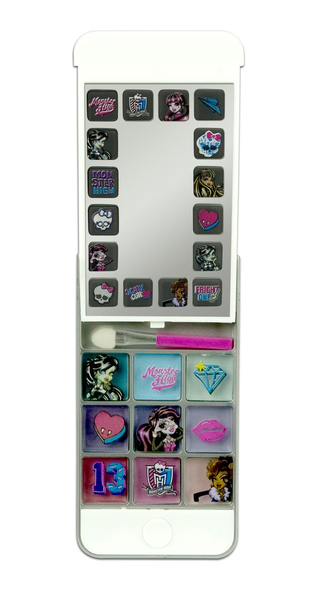 Markwins Игровой набор детской декоративной косметики Monster High iPhone 59601651 Markwins Игровой набор детской декоративной косметики Monster High iPhone 59601651С набором декоративной косметики Markwins Monster High девочка сможет создать яркий, стильный образ! Футляр выполнен в виде iPhone 5 и оформлен в стиле всем известного мультсериала Школа Монстров. В набор входит палитра кремовых теней, а также удобный аппликатор для их нанесения. Косметику очень легко наносить и смывать, она совершенно безопасна для детской кожи. Детская косметика Markwins создана с соблюдением самых высоких европейских стандартов безопасности. Продукция не содержит парабенов, метилизотиазолинона, пальмового масла. Предназначена для детей от 7 лет. Несмотря на высокое качество продукции и ее общую гипоаллергенность, производитель рекомендует проверить индивидуальную реакцию на косметику перед ее использованием. Просто нанесите на кожу немного косметики и подержите 30-60 минут. Если на коже появится покраснение, следует прекратить использование продукции. Эта аллергическая реакция проявляется очень редко и зависит от индивидуальных особенностей организма. ...