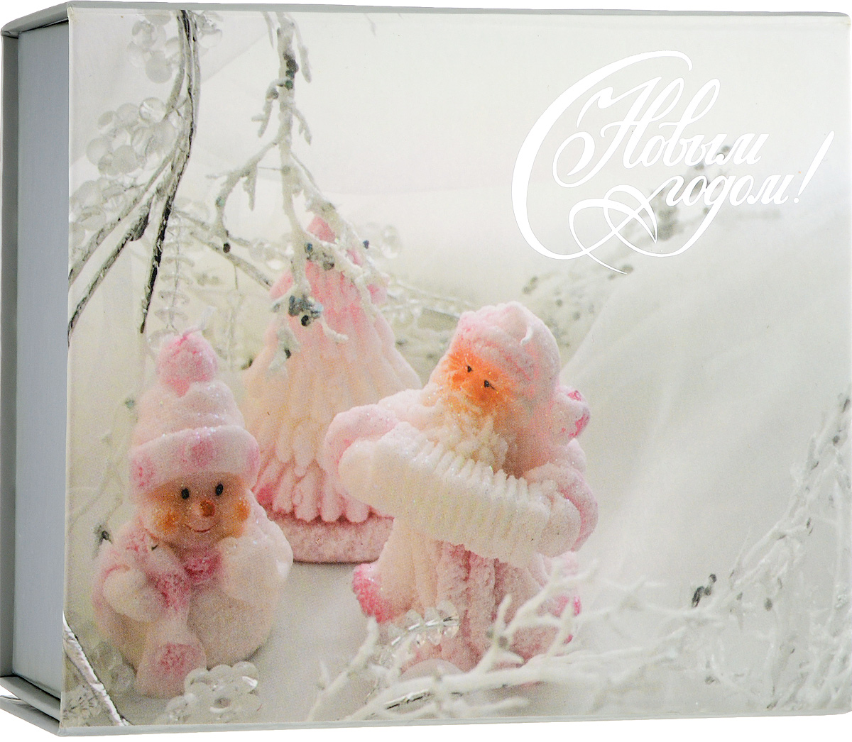 Коробка подарочная Winter Wings, 15,5 х 13 х 5 смN14046 Коробка подарочная Winter Wings, 15,5 х 13 х 5 смN14046Подарочная коробка Winter Wings выполнена из картона. Крышка оформлена красивым изображением. Подарочная коробка - это наилучшее решение, если вы хотите порадовать ваших близких и создать праздничное настроение, ведь подарок, преподнесенный в оригинальной упаковке, всегда будет самым эффектным и запоминающимся. Окружите близких людей вниманием и заботой, вручив презент в нарядном, праздничном оформлении. Размеры: 15,5 х 13 х 5 см.
