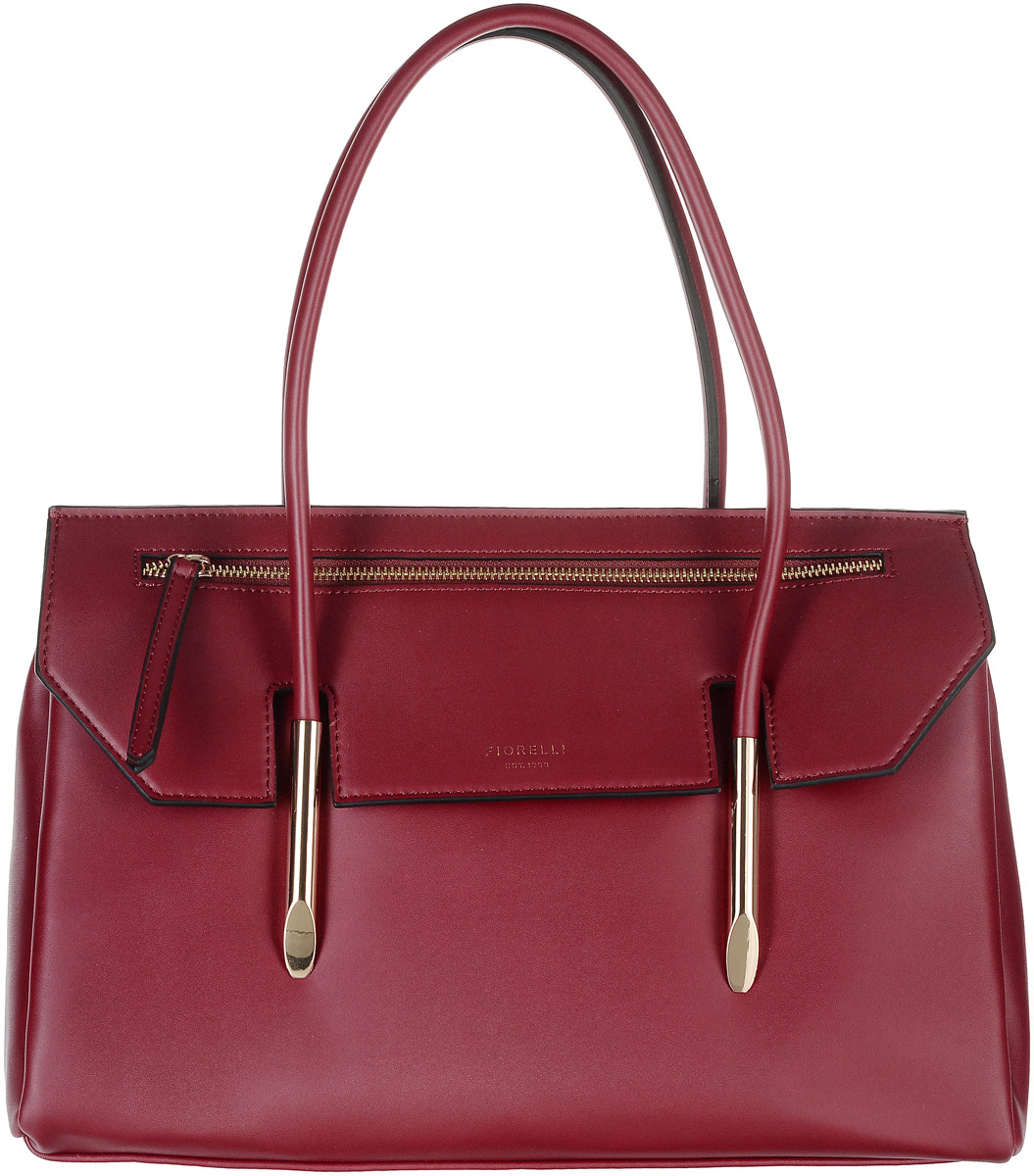 Сумка женская Fiorelli, цвет: темно-красный. 8503 FH8503 FH Red Сумка женская Fiorelli, цвет: темно-красный. 8503 FH8503 FH RedСтильная сумка Fiorelli выполнена из высококачественной искусственной кожи и оформлена фирменной надписью и металлической пластинкой с логотипом бренда. На лицевой стороне расположен декоративный карман на молнии. На тыльной стороне расположен небольшой открытый накладной карман. Сумка оснащена удобными ручками и металлическими ножками, которые предотвратят повреждение дна сумки. Изделие закрывается клапаном на магнитную кнопку. Внутри расположено главное вместительное отделение, которое разделяет карман-средник на молнии. Также внутри находятся четыре открытых накладных кармана для телефона и мелочей и один вшитый карман на молнии.