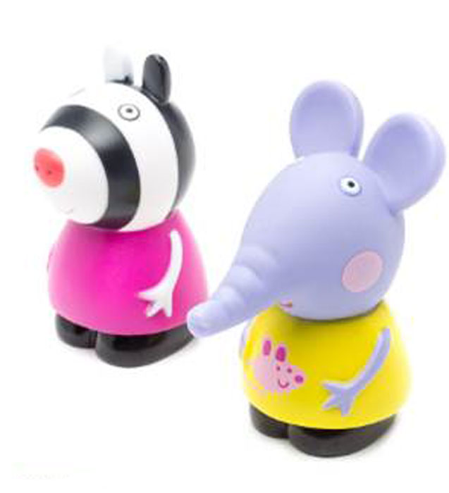 Peppa Pig Игровой набор Эмили и Зои27131 Peppa Pig Игровой набор Эмили и Зои27131Игровой набор Peppa Pig Эмили и Зои непременно понравится вашему ребенку и займет его внимание надолго. Набор включает две фигурки: слоненка Эмили и зебру Зои. Фигурки выполнены из мягкого пластизоля. Ваш ребенок будет с удовольствием играть с этим набором, придумывая различные истории и составляя собственные сюжеты. Пеппа - симпатичная маленькая свинка, которая живет вместе со своими Мамой Свинкой, Папой Свином и маленьким братиком Джорджем. Пеппа обожает играть, наряжаться, бывать в новых местах и заводить новые знакомства, но самое любимое занятие Пеппы - прыгать в грязных лужах. Герои мультфильма наделены частично качествами людей, частично качествами животных. Они ходят в одежде, живут в домах, ездят на машинах, ходят на работу и в театр. Дети отмечают дни рождения, играют в парках, катаются на катках и занимаются всем, что присуще людям. В то же время свинки постоянно хрюкают, овечки блеют, а кошки мяукают. Игровой набор Peppa Pig Эмили и Зои станет отличным...