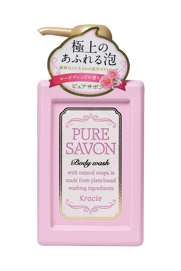 Kracie 17427 Мыло жидкое для тела «Pure Savon – аромат розы», 300 мл17427kr Kracie 17427 Мыло жидкое для тела «Pure Savon – аромат розы», 300 мл17427krНежное мыло для тела образует обильную кремовую пену, которая хорошо очищает кожу, обильно увлажняет и делает её гладкой. В составе экстракт мыльнянки лекарственной и масло Ши. Густая кремообразная пена легко обволакивает кожу и увлажняет её. Экстракт и эссенции свежих растений придают насыщенный аромат и концентрированность средства. Одного нажатия достаточно для образования обильной пены и использования для всего тела. Эссенция розы делает поверхность кожи гладкой. Благородный и элегантный аромат розы.
