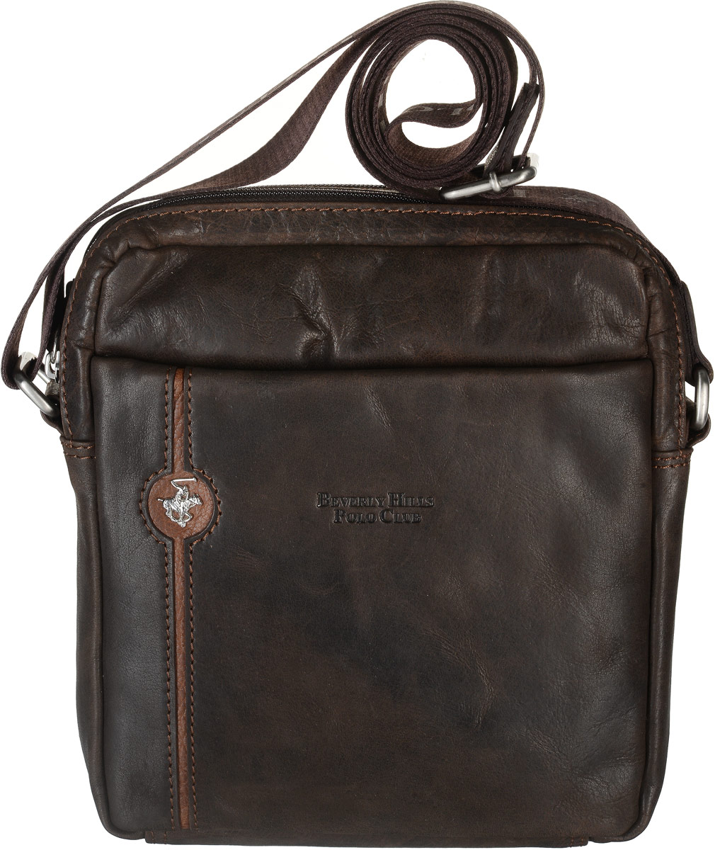 Сумка-планшет мужская Beverly Hills Polo Club, цвет: коричневый. 382382_marro Сумка-планшет мужская Beverly Hills Polo Club, цвет: коричневый. 382382_marroКомпактная сумка-планшет Beverly Hills Polo Club выполнена из натуральной фактурной кожи и дополнена металлическим логотипом бренда. Модель имеет два основных отделения, каждое из которых закрывается на застежку-молнию. В одном отделении расположен карман под телефон и два кармана под ручки, в другом отделении - мягкий карман для планшета. Снаружи, с фронтальной и с тыльной сторон сумки расположены карманы на застежках-молниях. Изделие оснащено длинным регулируемым наплечным ремнем, который крепится к сумке с помощью металлических элементов. Сумка Beverly Hills Polo Club станет ярким и оригинальным подарком для человека, ценящего практичные и качественные вещи.