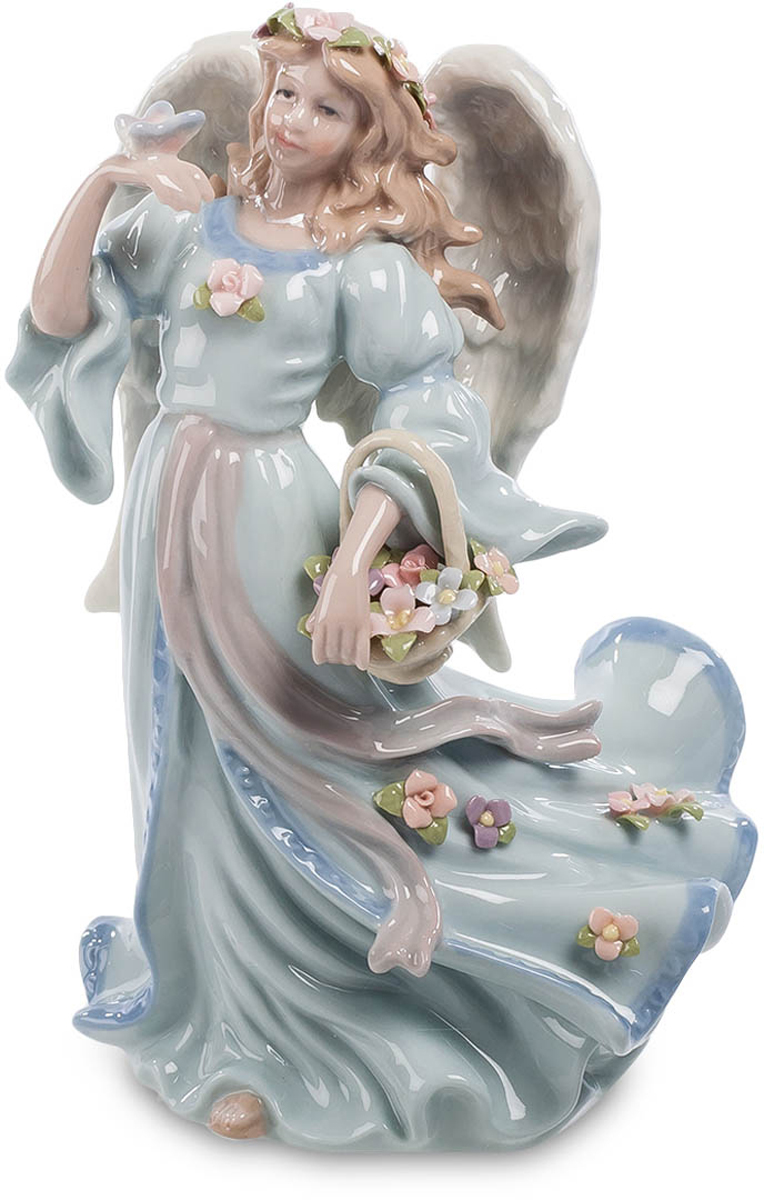 Фигурка Pavone Ангел с бабочкой. CMS-24/ 3CMS-24/ 3 Фигурка Pavone Ангел с бабочкой. CMS-24/ 3CMS-24/ 3Фигурка Ангел с бабочкой (Pavone) Фигурка Ангел с бабочкой - это не просто интерьерное украшение, а изделие, которое привнесет в ваш дом радость и счастье. Фарфоровый ангел выполнен в виде длинноволосой кудрявой девушки, которая носит пышное платье и обладает крыльями. Девушка-ангел держит в руке корзину с цветами. Ее платье и волосы также усыпаны цветочными бутонами. На ладони у девушки сидит яркая бабочка, которая, по всей видимости, прилетела на сладкий цветочный аромат. Фигурка Ангел с бабочкой изготовлена из тонкого фарфора, поверхность которого покрыта пастельными красками. Благодаря столь привлекательному дизайну и искусному исполнению фигурка выглядит невероятно стильно и нежно.