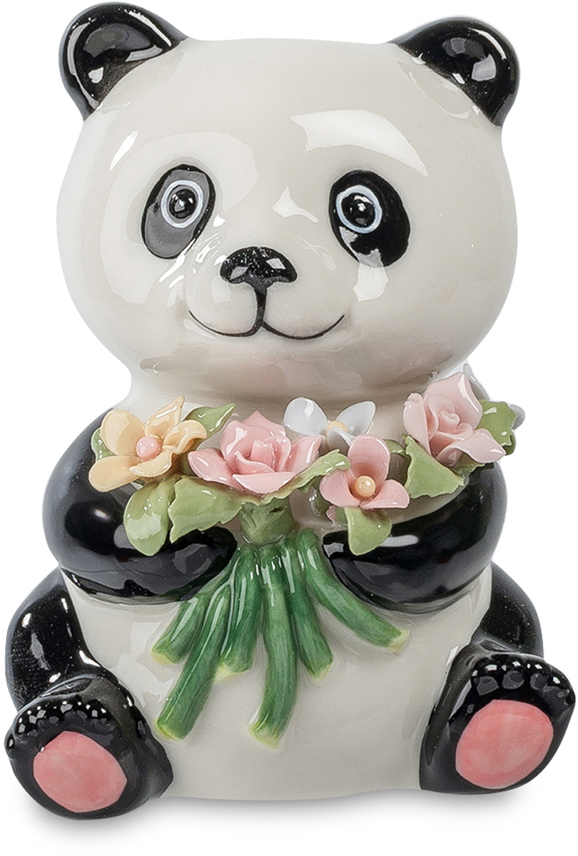Фигурка Pavone Панда с букетом. CMS-60/ 9CMS-60/ 9 Фигурка Pavone Панда с букетом. CMS-60/ 9CMS-60/ 9Фигурка Панда с букетом (Pavone) Маленькая панда с букетом цветов в лапах робко улыбается, глядя вам в глаза. Ей сегодня доверена важнейшая роль – передать букет той, к которой вы испытываете нежные чувства. Обычные цветы завянут, а эти будут каждое утро такими же свежими и яркими, как и взгляд панды, без слов говорящей о любви. Этот символ будущего счастья надолго останется памятью о самом начале длинного семейного пути. Подарите такую панду с букетом своей любимой – а соответствующие слова найдутся сами. Или панда скажет их вместо вас.