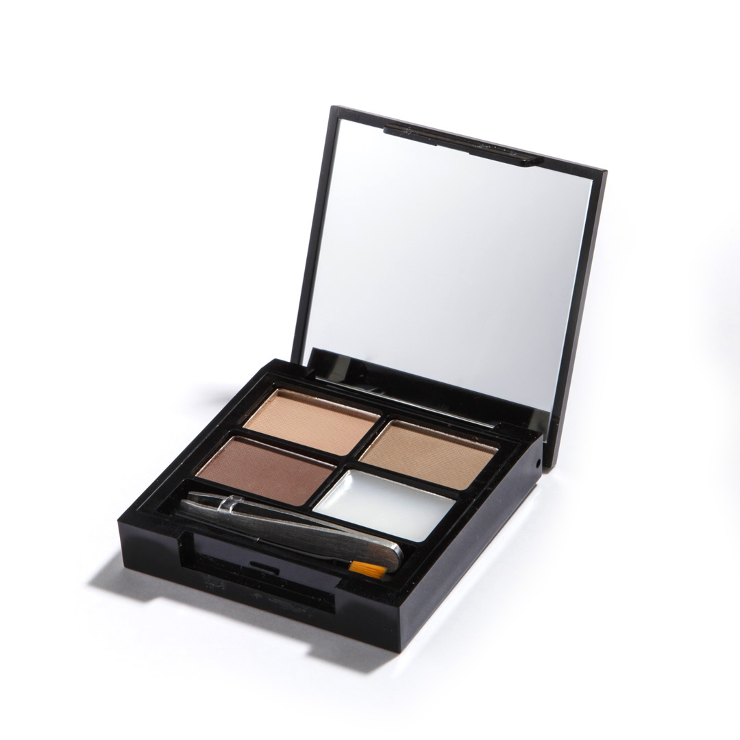 Makeup Revolution Набор для бровей Focus & Fix Eyebrow Shaping Kit, Light Medium, 4 гр14177 Makeup Revolution Набор для бровей Focus & Fix Eyebrow Shaping Kit, Light Medium, 4 гр14177Палетка включает в себя все необходимое для того, чтобы выполнить идеальный макияж бровей - 3 оттенка теней, фиксирующий форму воск, аппликатор для нанесения и пинцет. Тени легко смешиваются между собой, что позволяет добиться идеального попадания в естественный для вас оттенок.